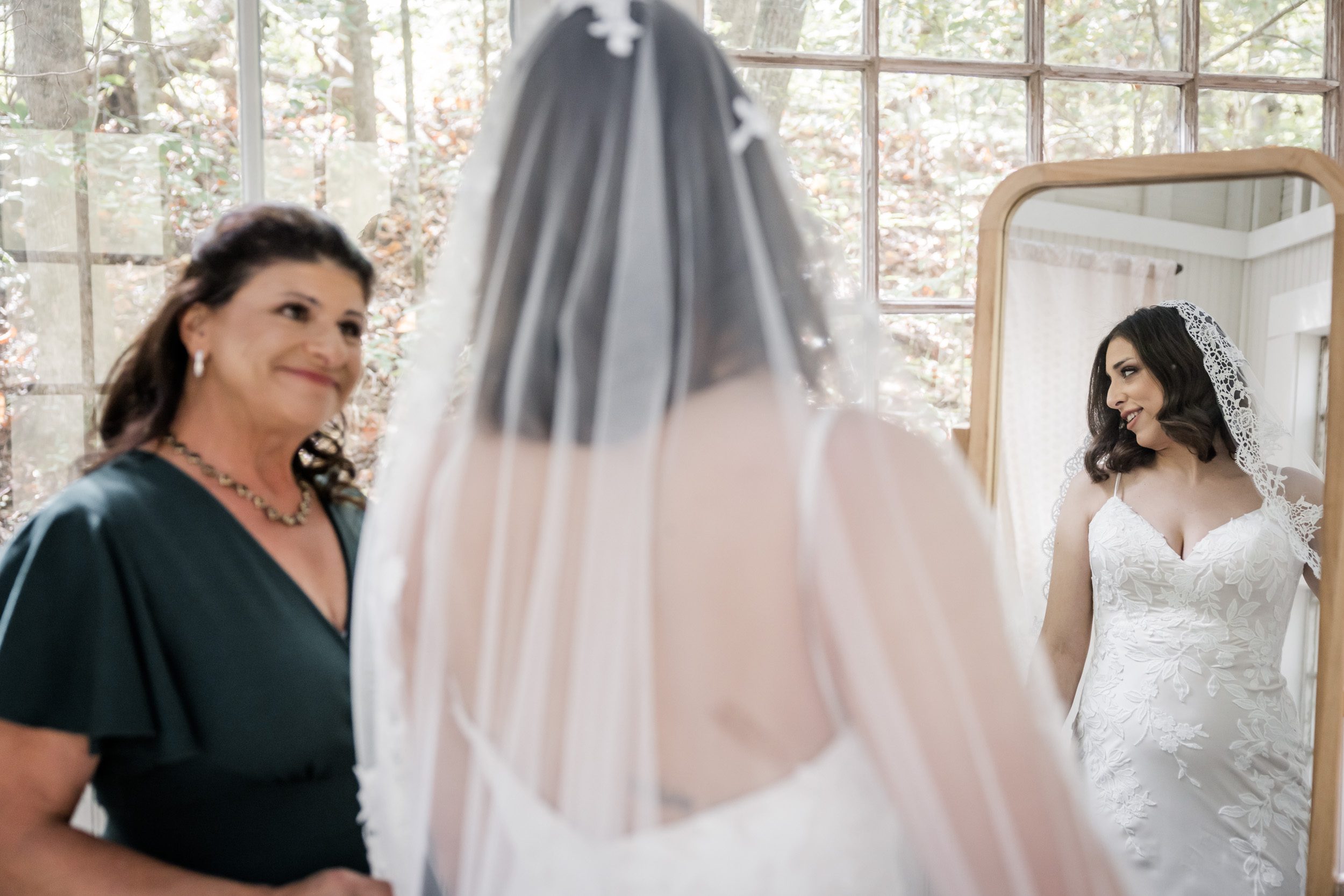 Getting Ready Photo Ideas 