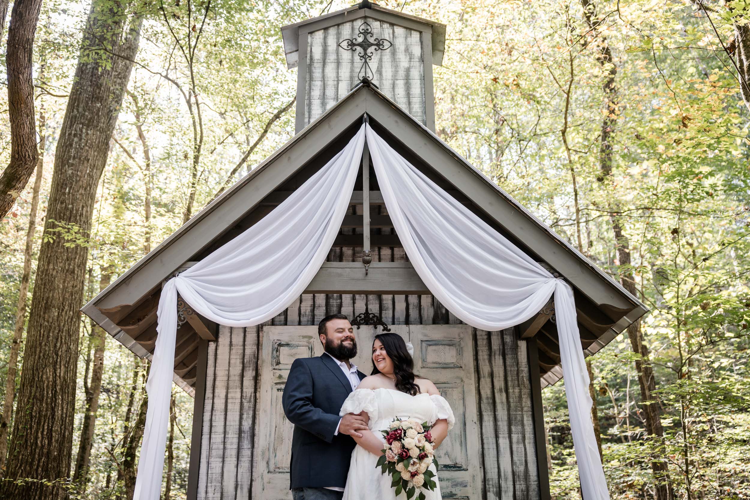 Smoky Mountain Bride and Groom 