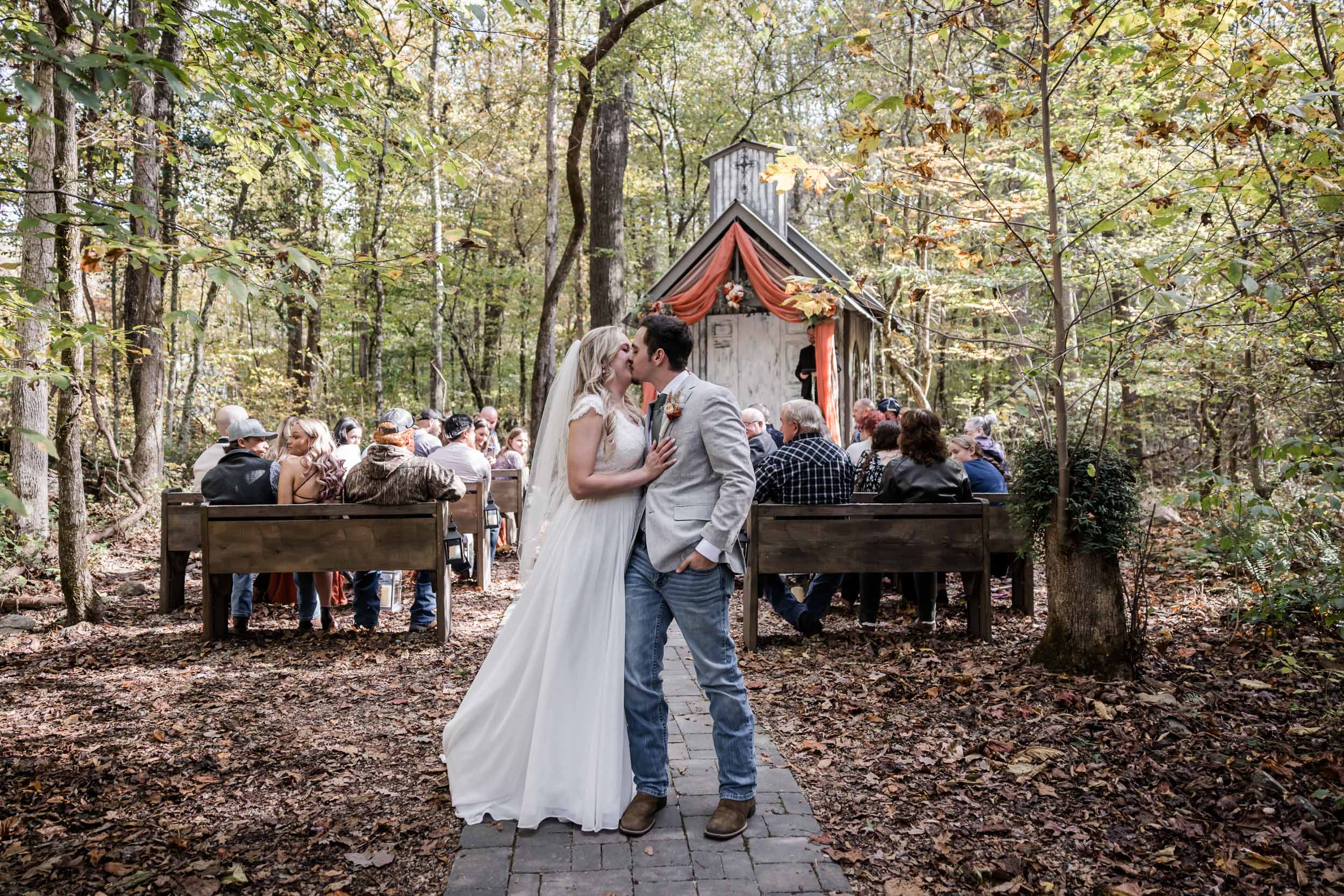 Sophisticated Smoky Mountain Wedding 