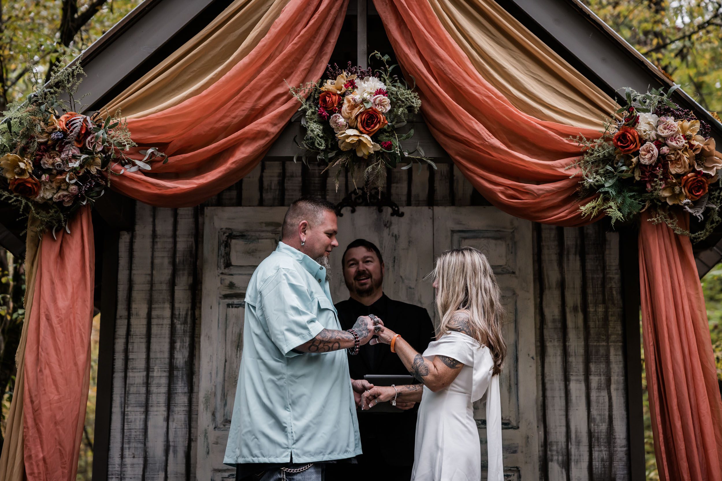 Smoky Mountain Bride and Groom 
