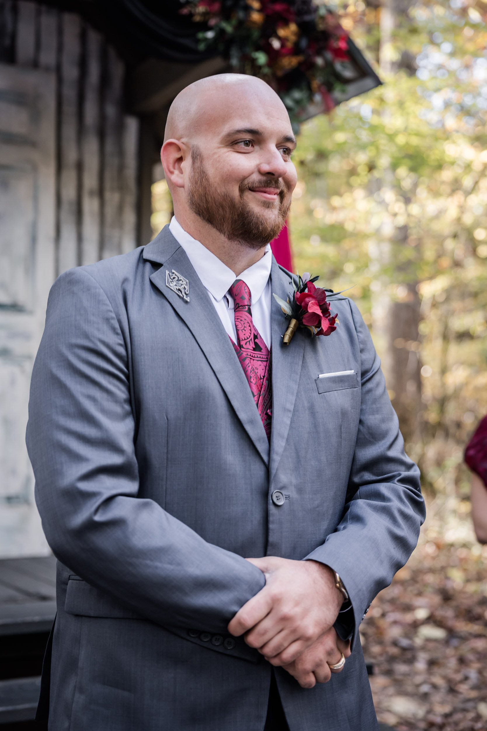 First Look Photo Ideas 