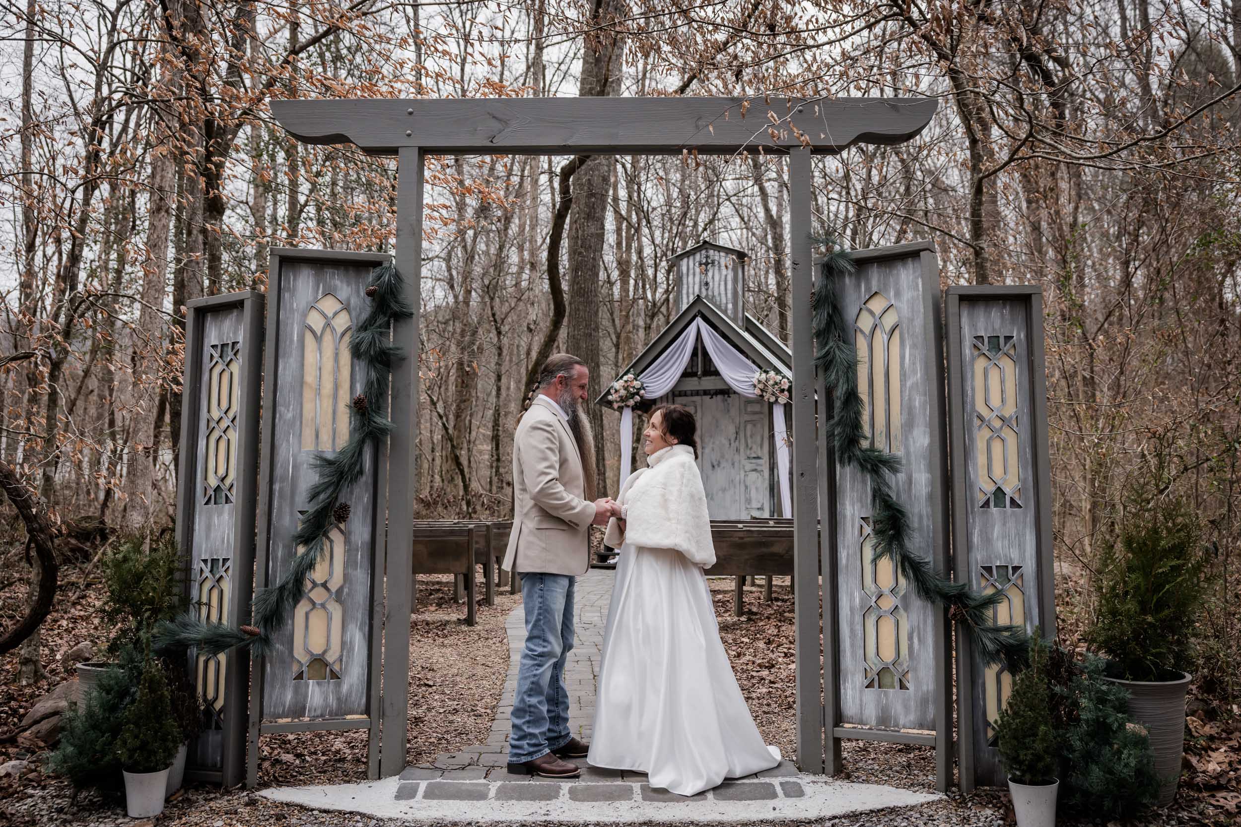 Smoky Mountain Bride and Groom 