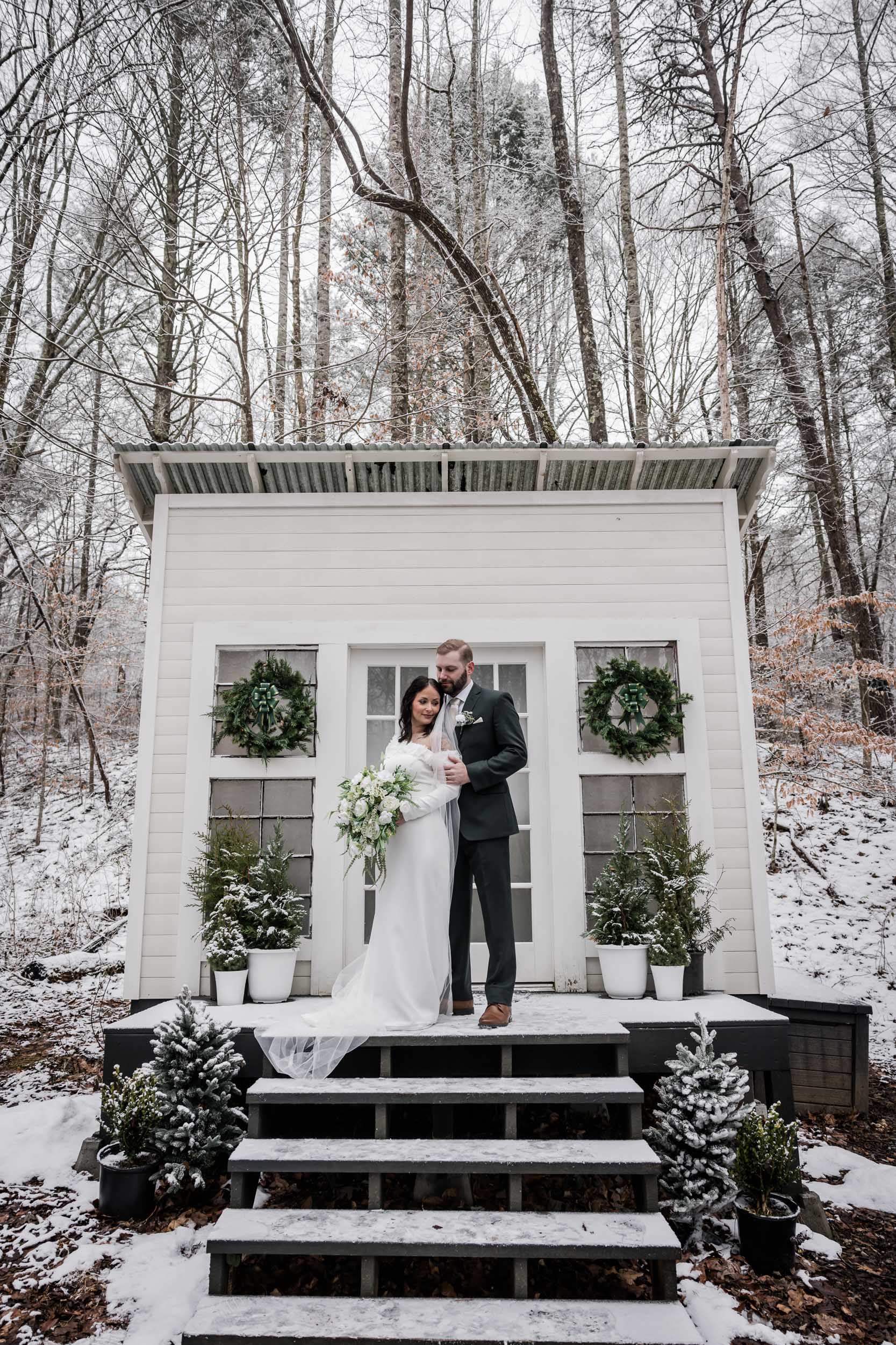Snowy Elopement Photographer 