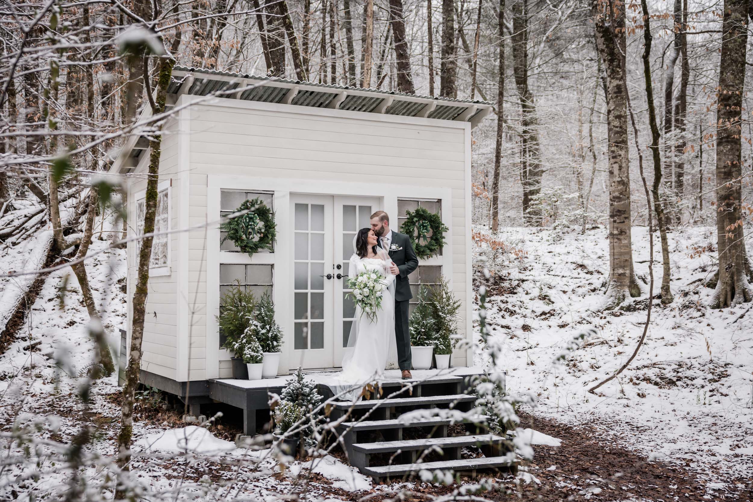 Snowy Elopement Photographer 