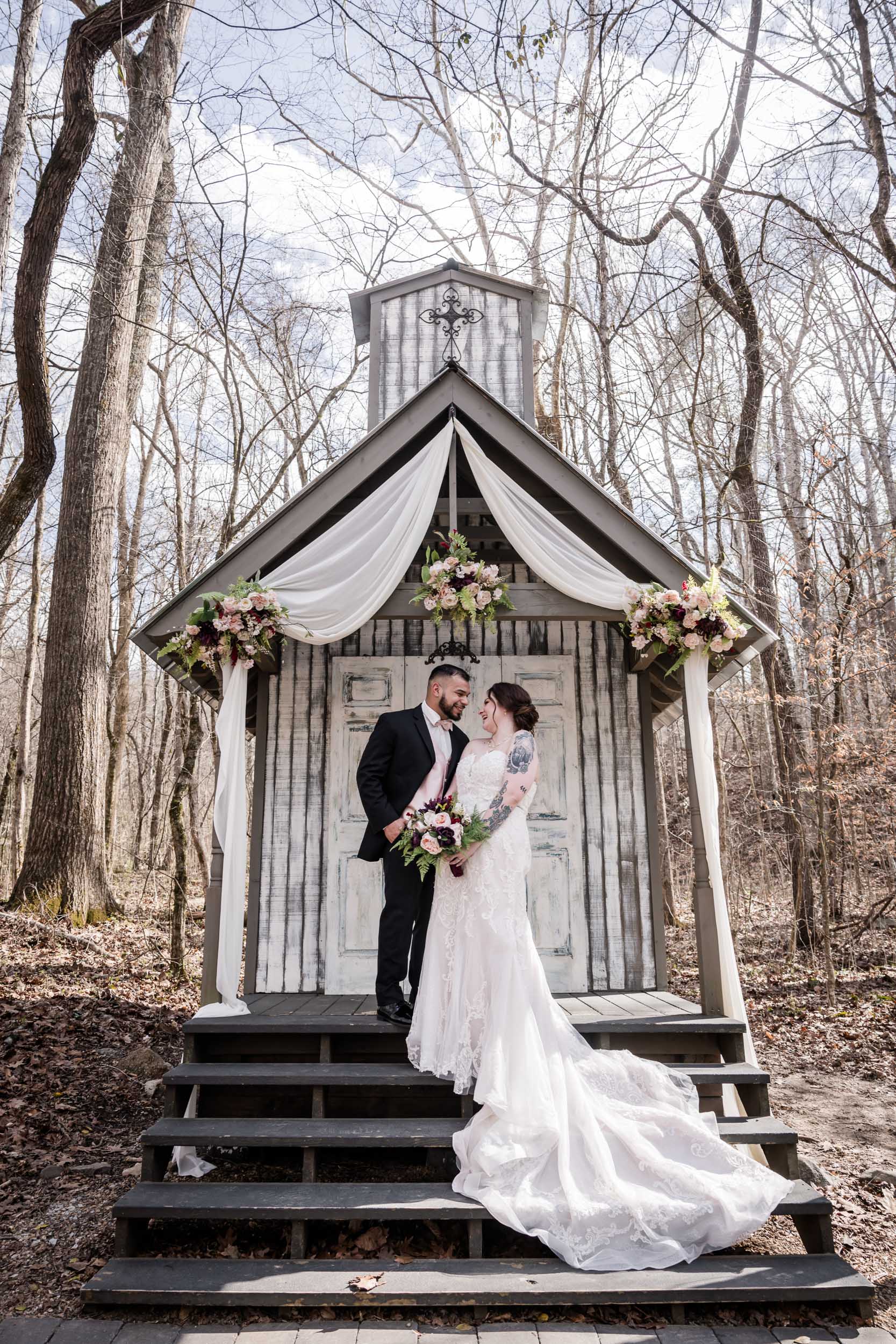 Smoky Mountain Bride and Groom 