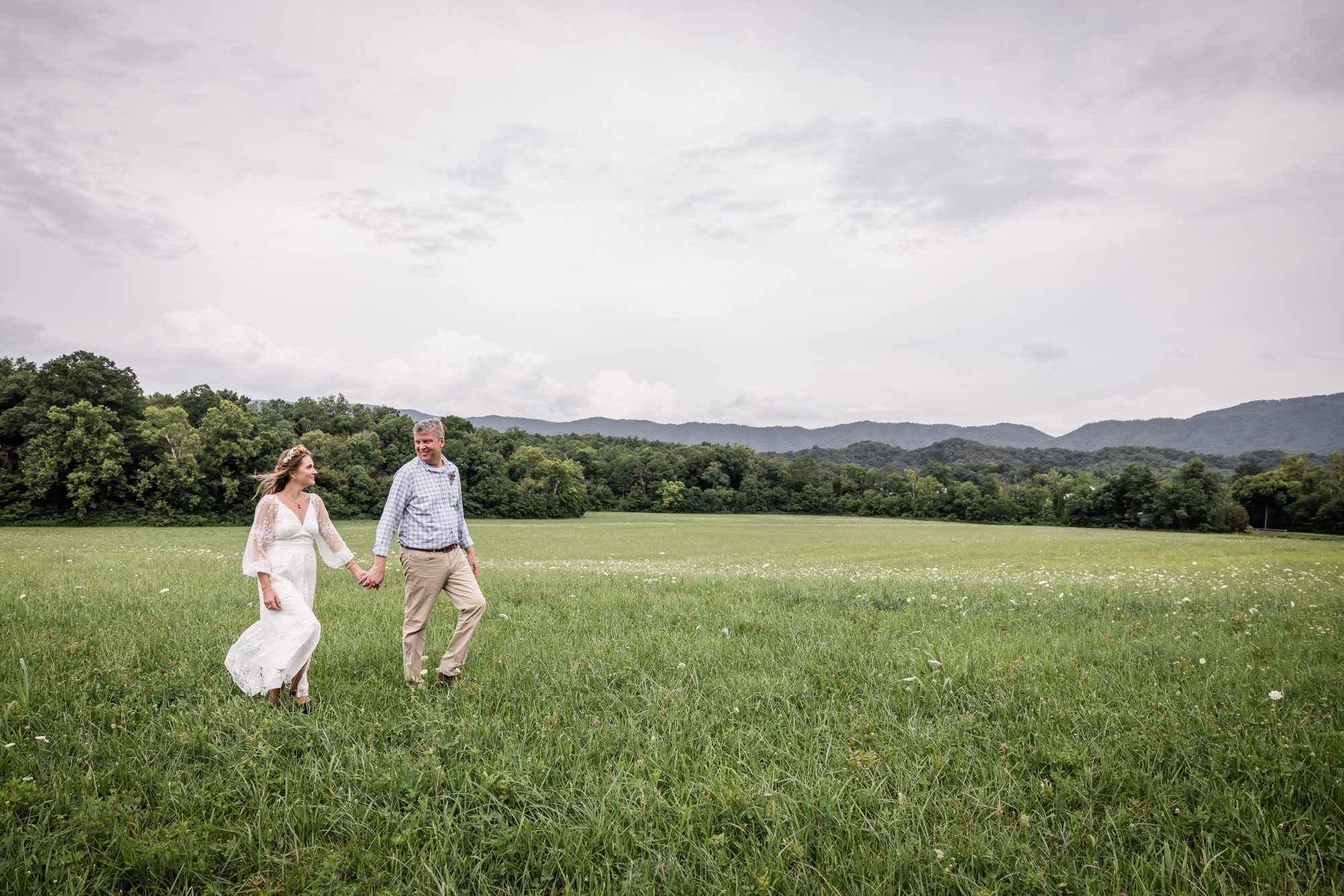simple elopement in the smoky mountains