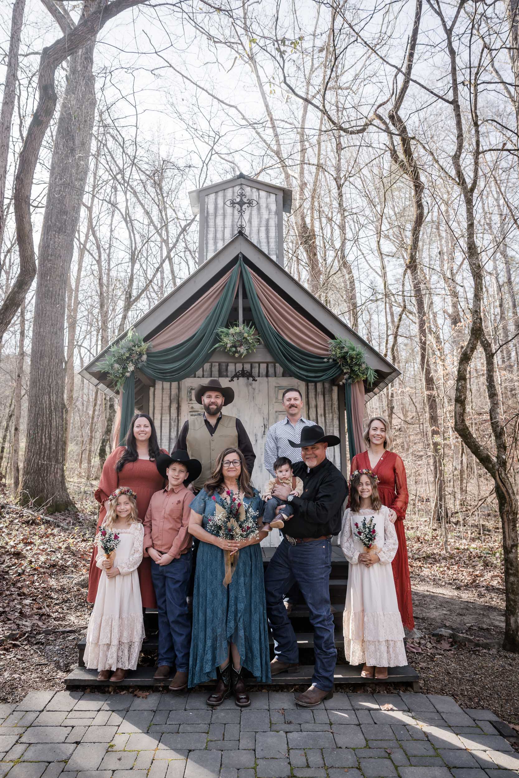 Elopement Family Photo Ideas 