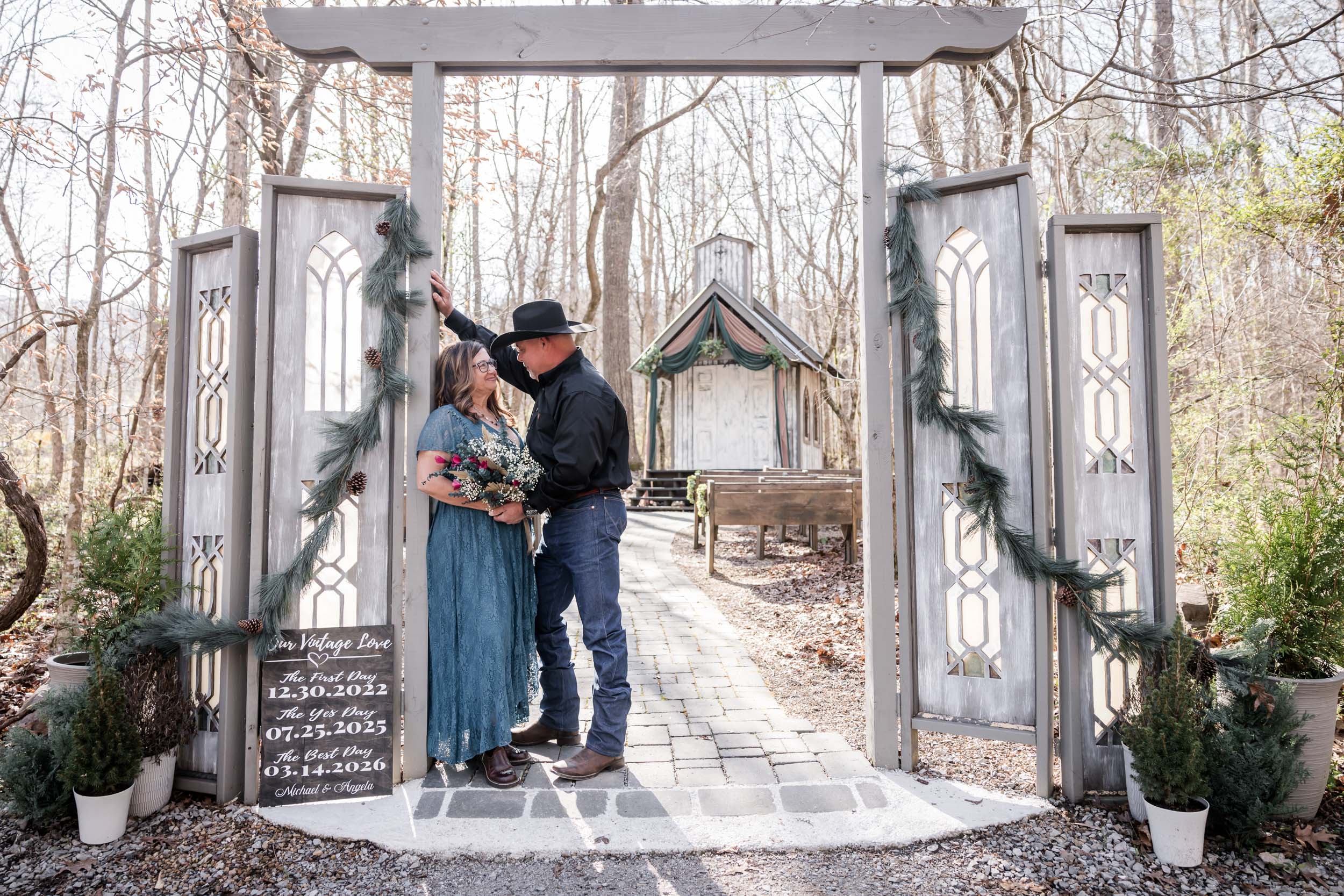 East Tennessee Elopement Photographer 