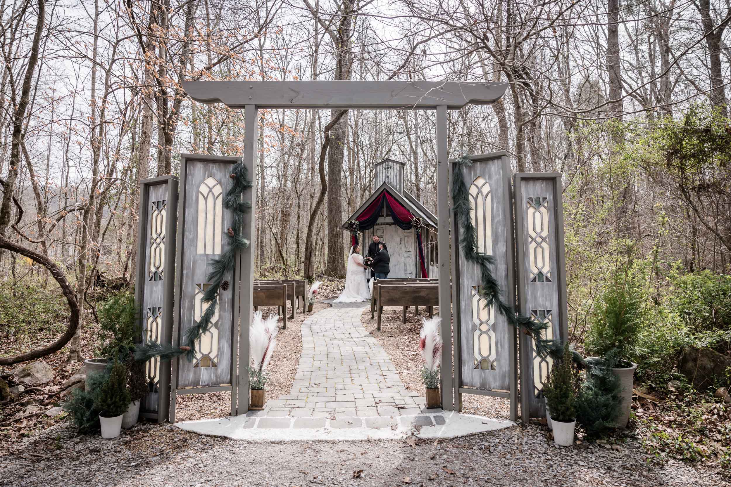 March Smoky Mountain Elopement 