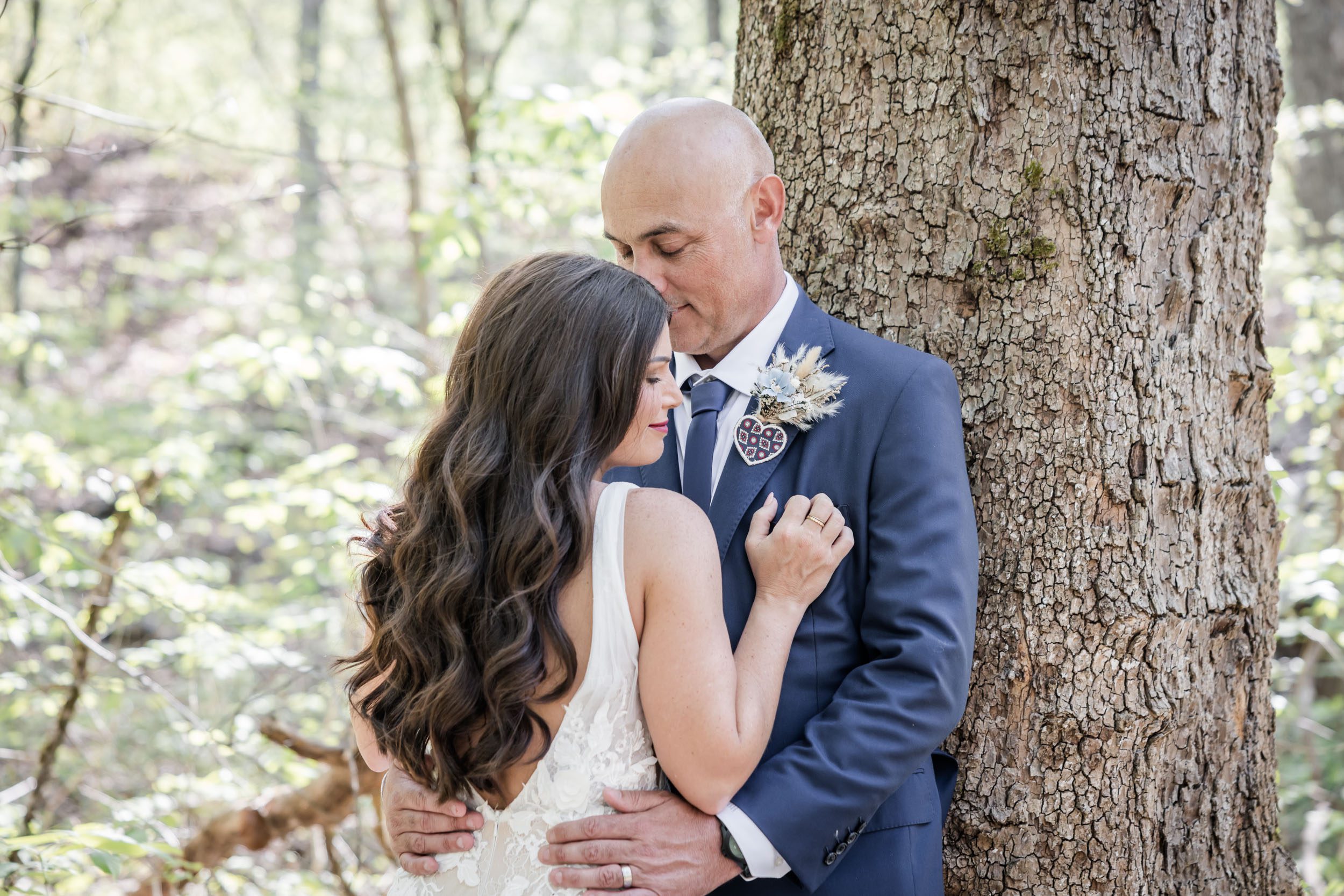 Relaxed Smoky Mountain Micro Wedding 