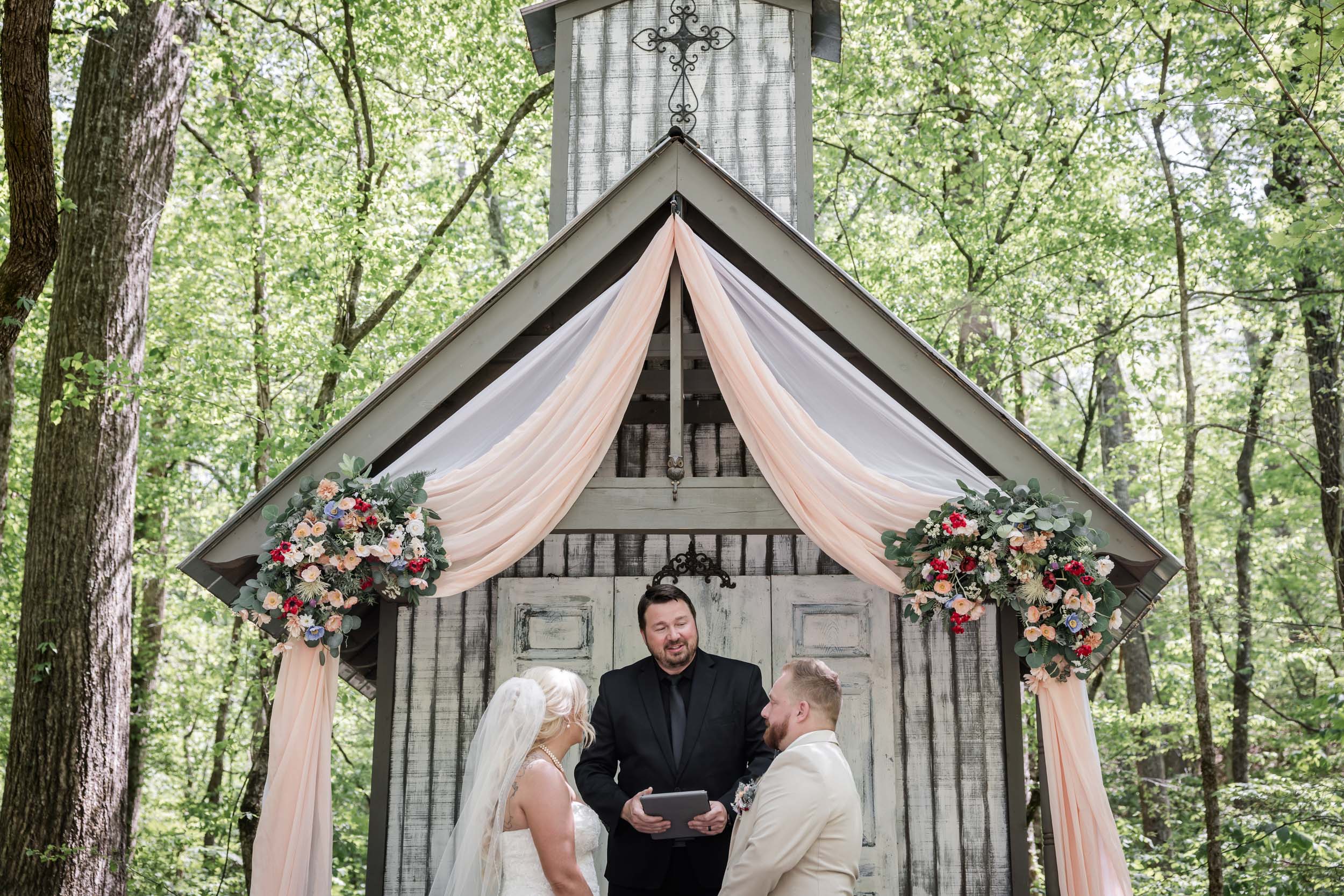 East Tennessee Micro Wedding 