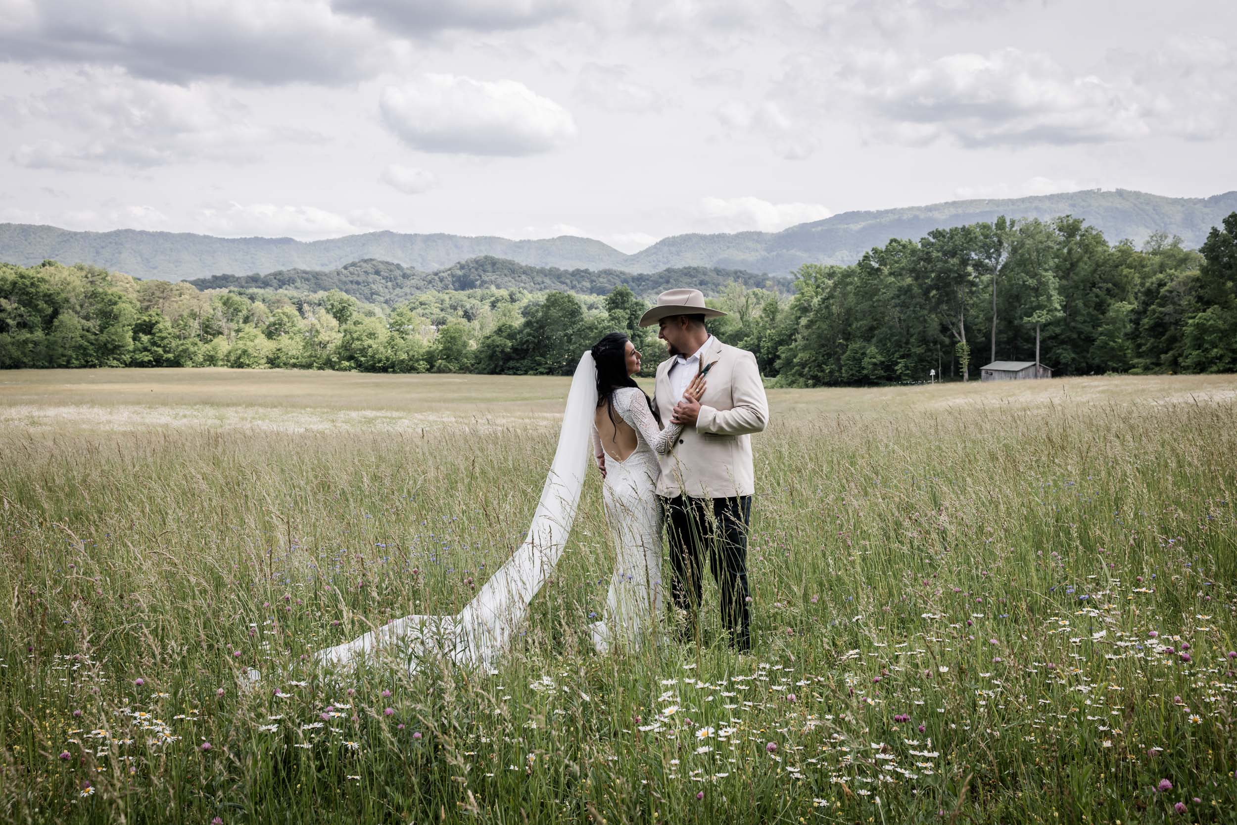 Spring Elopement Photographer 