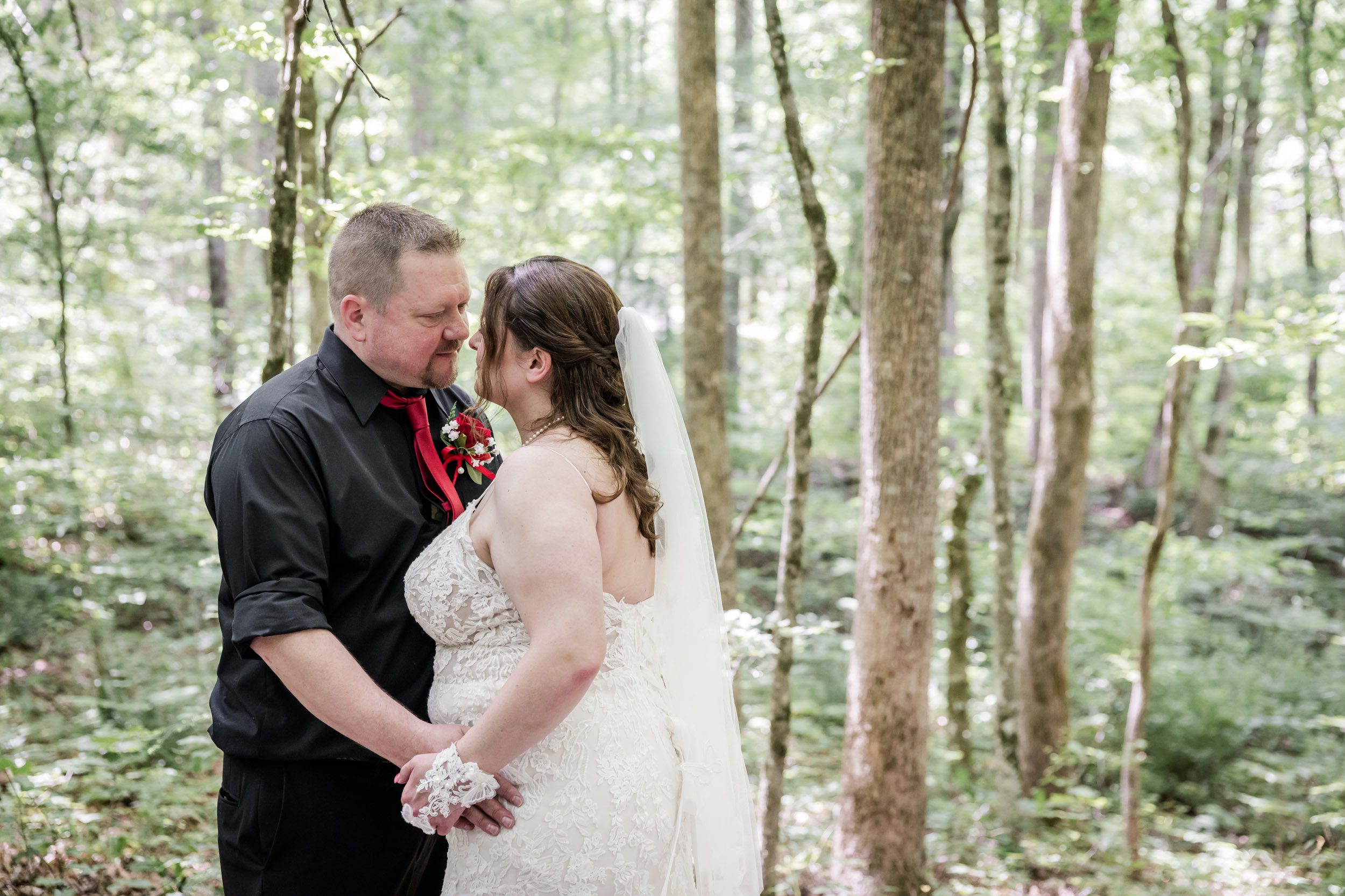 East Tennessee Bride and Groom 
