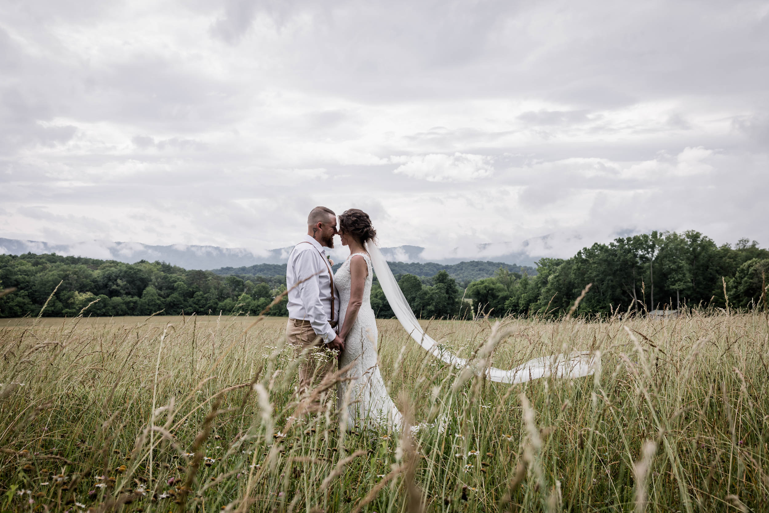 East Tennessee Elopement Photographer 