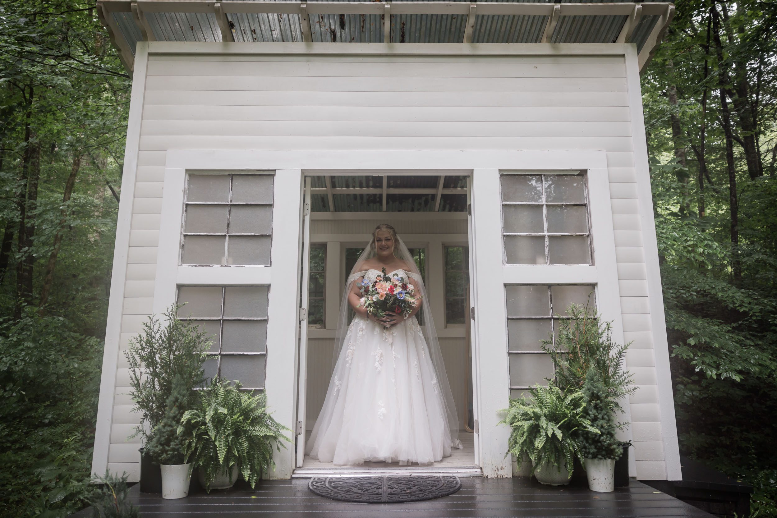 Rainy Bridal Photography 