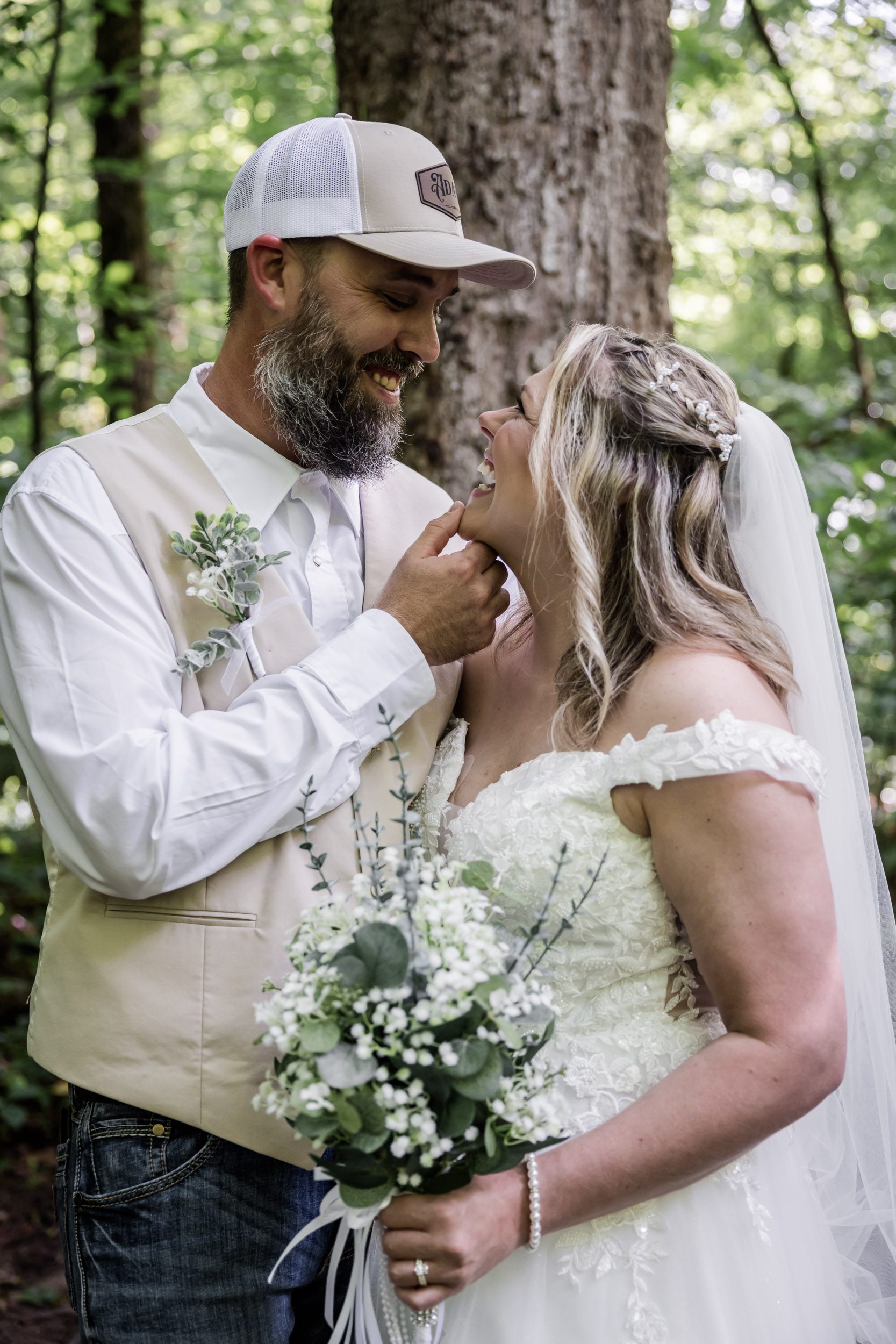 East Tennessee Wedding Photographer 
