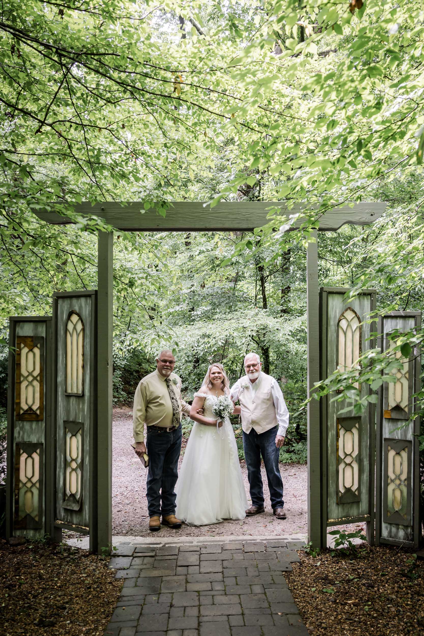 Bride Entrance Photo Ideas 