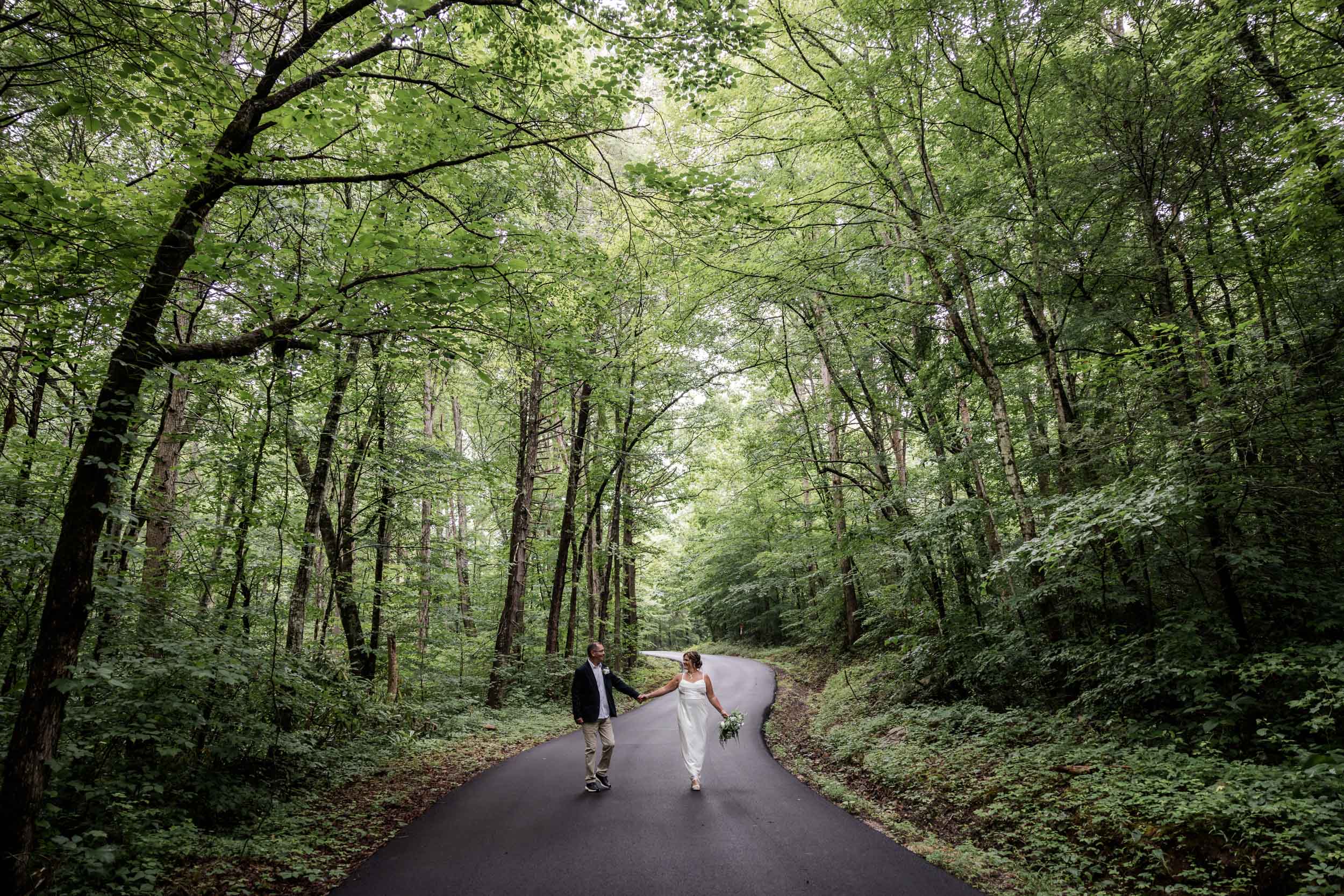 East Tennessee Wedding Photography 