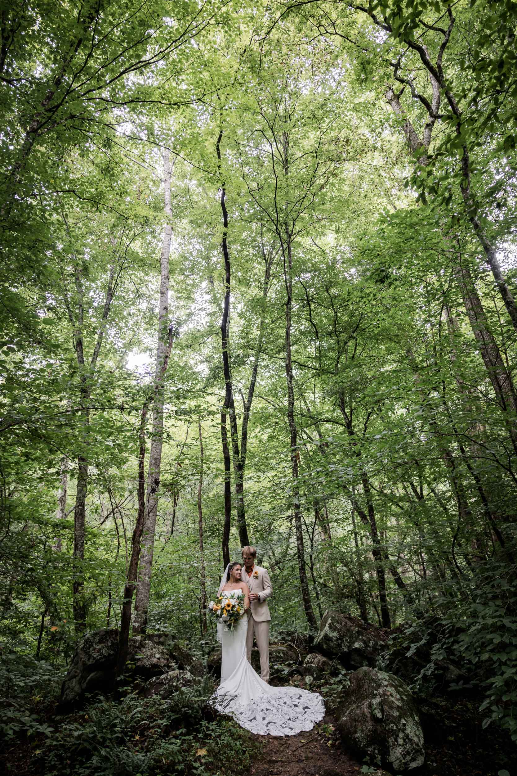Weekday Micro Wedding