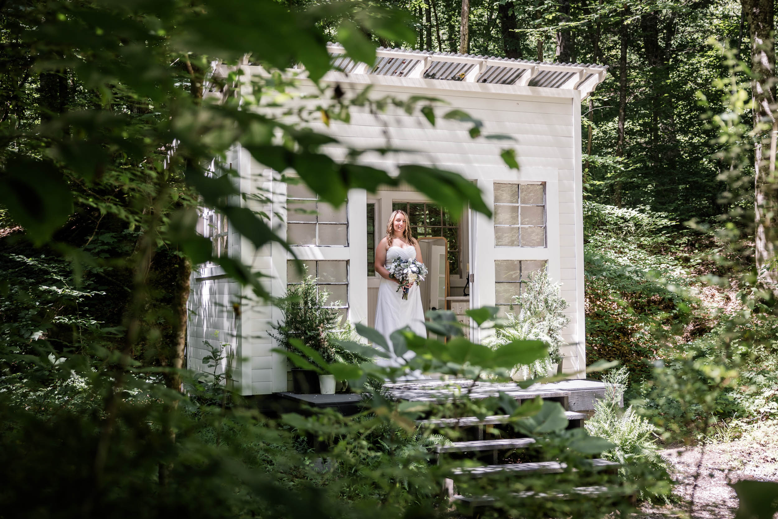 Easy Morning Smoky Mountain Elopement