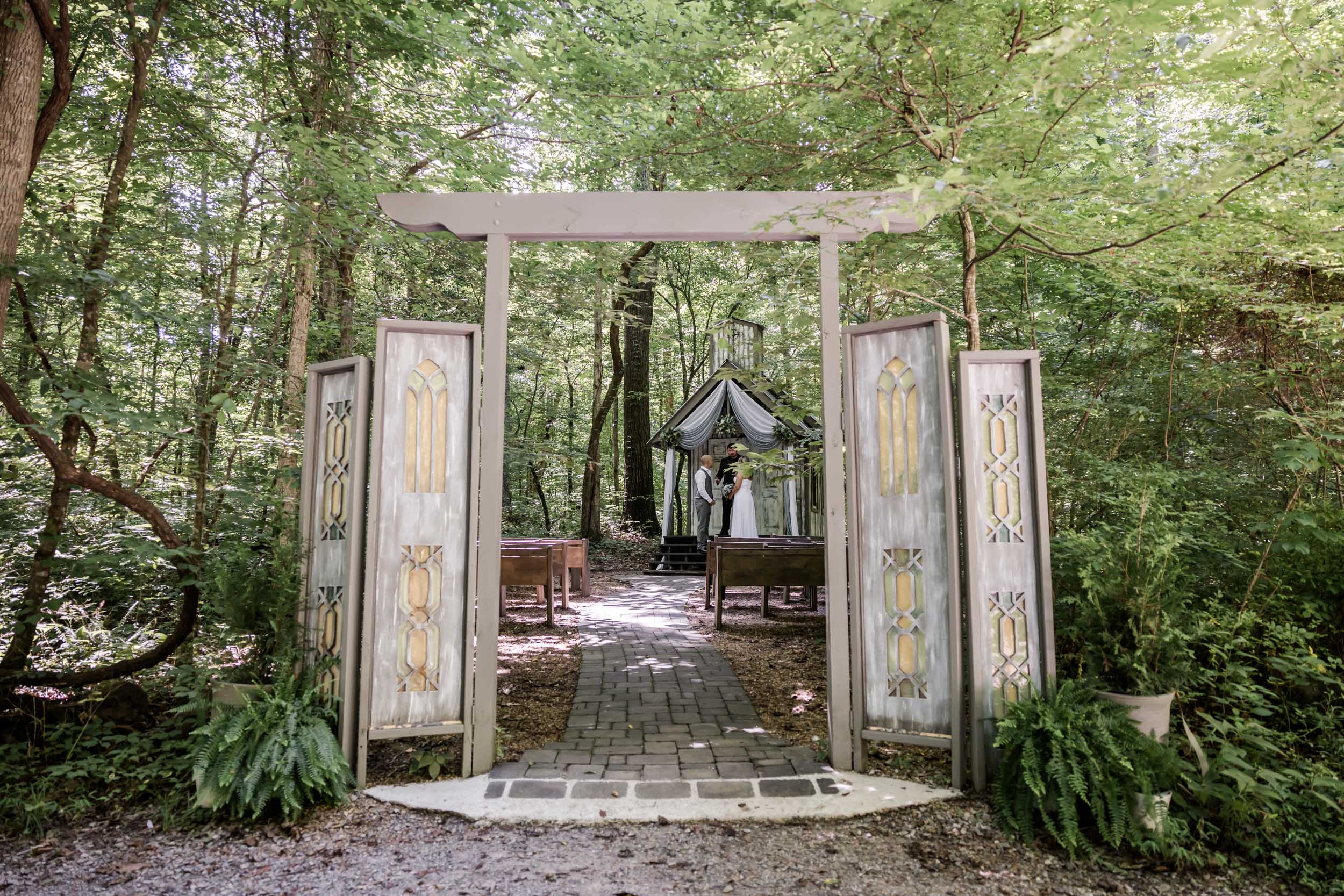 Easy Morning Smoky Mountain Elopement