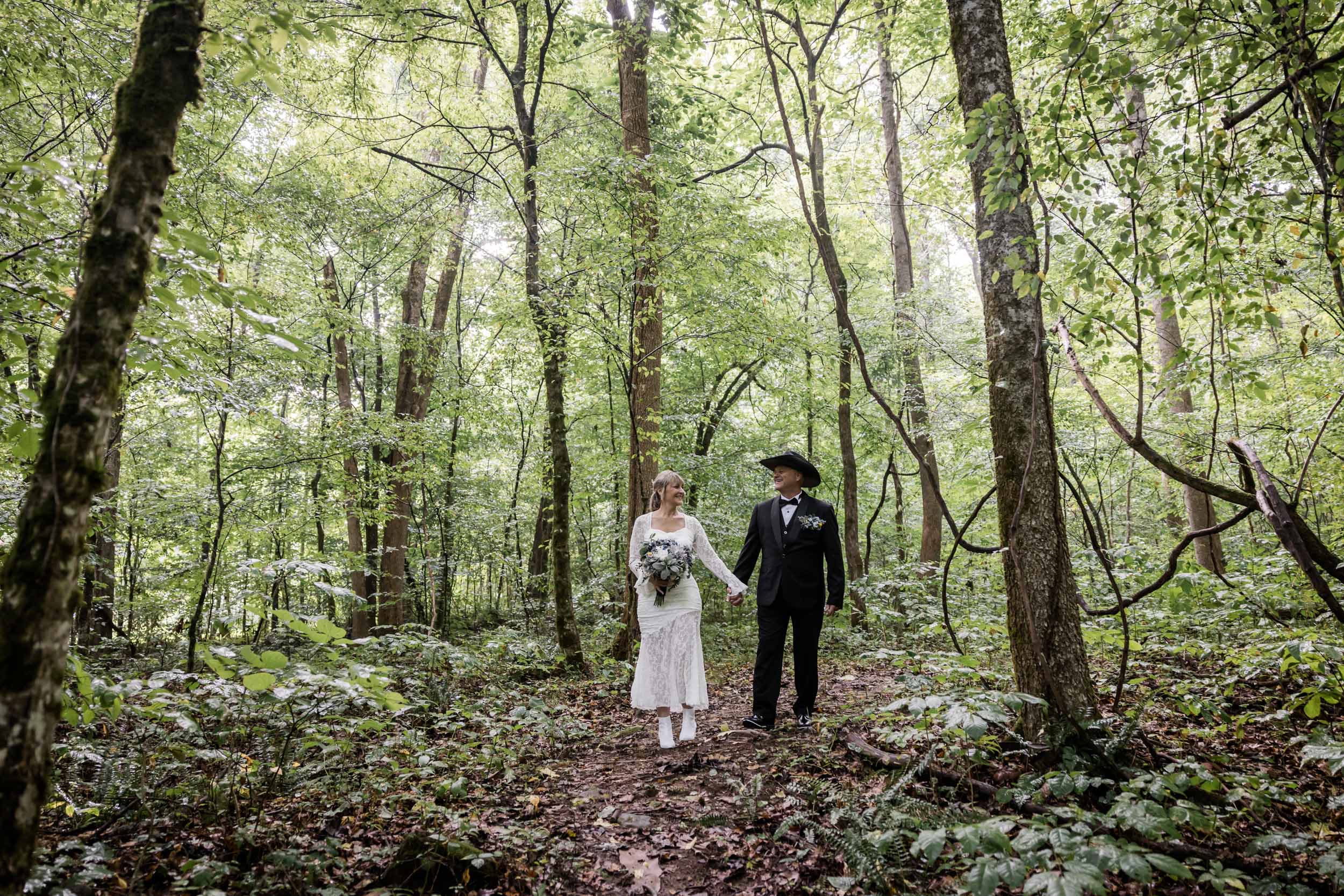 Smoky Mountain Elopement Photorapher