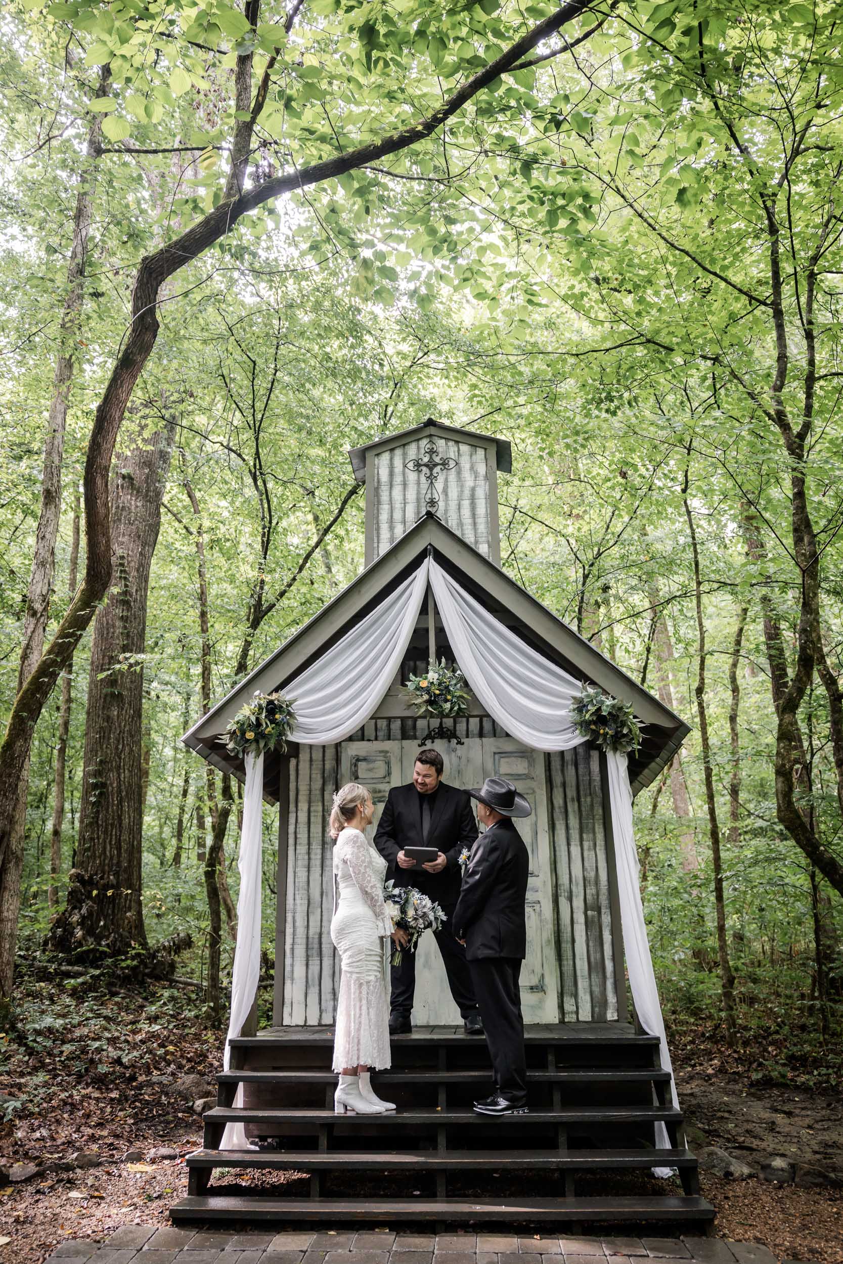 Smoky Mountain Elopement Venue