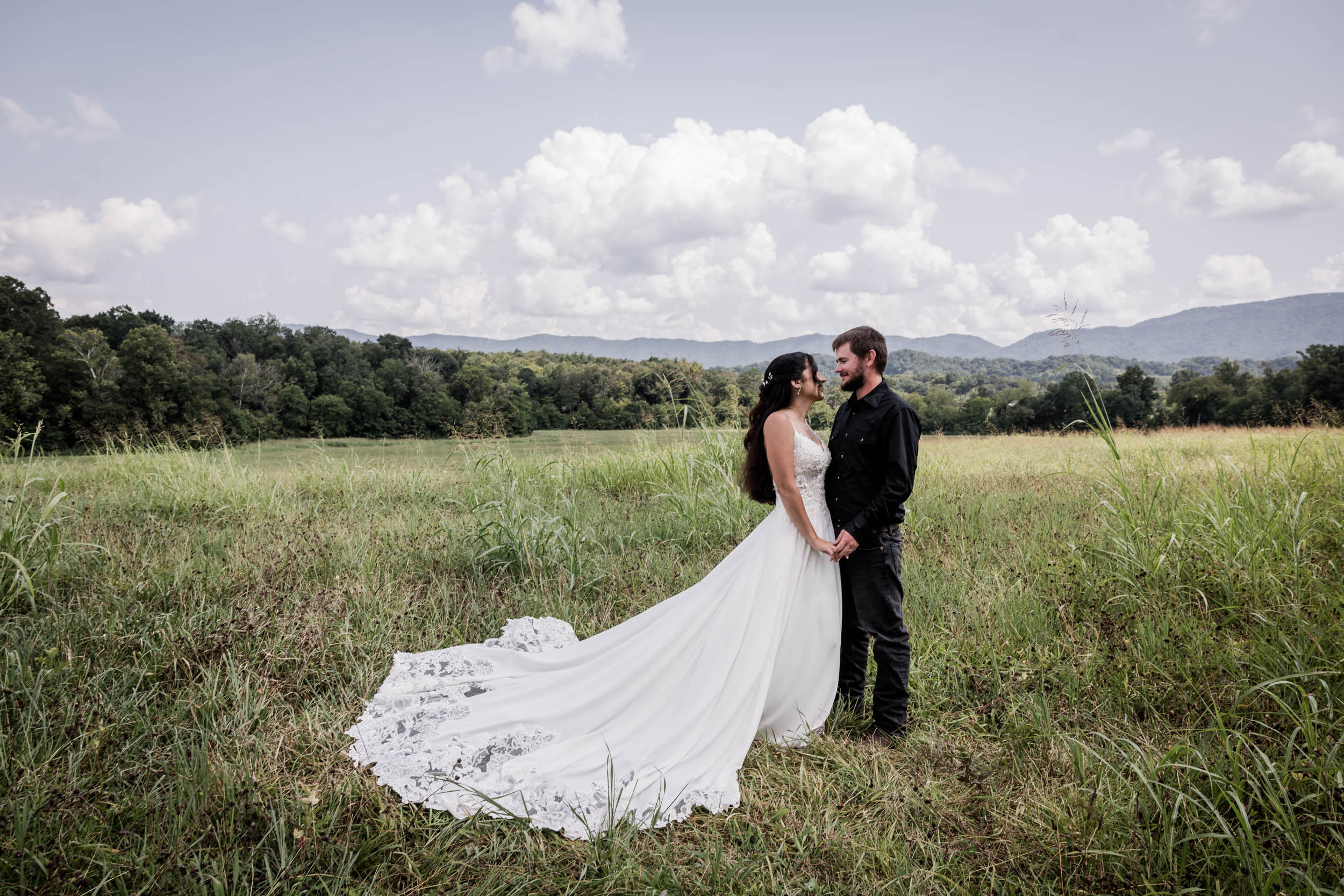 East Tennessee Wedding Photographer
