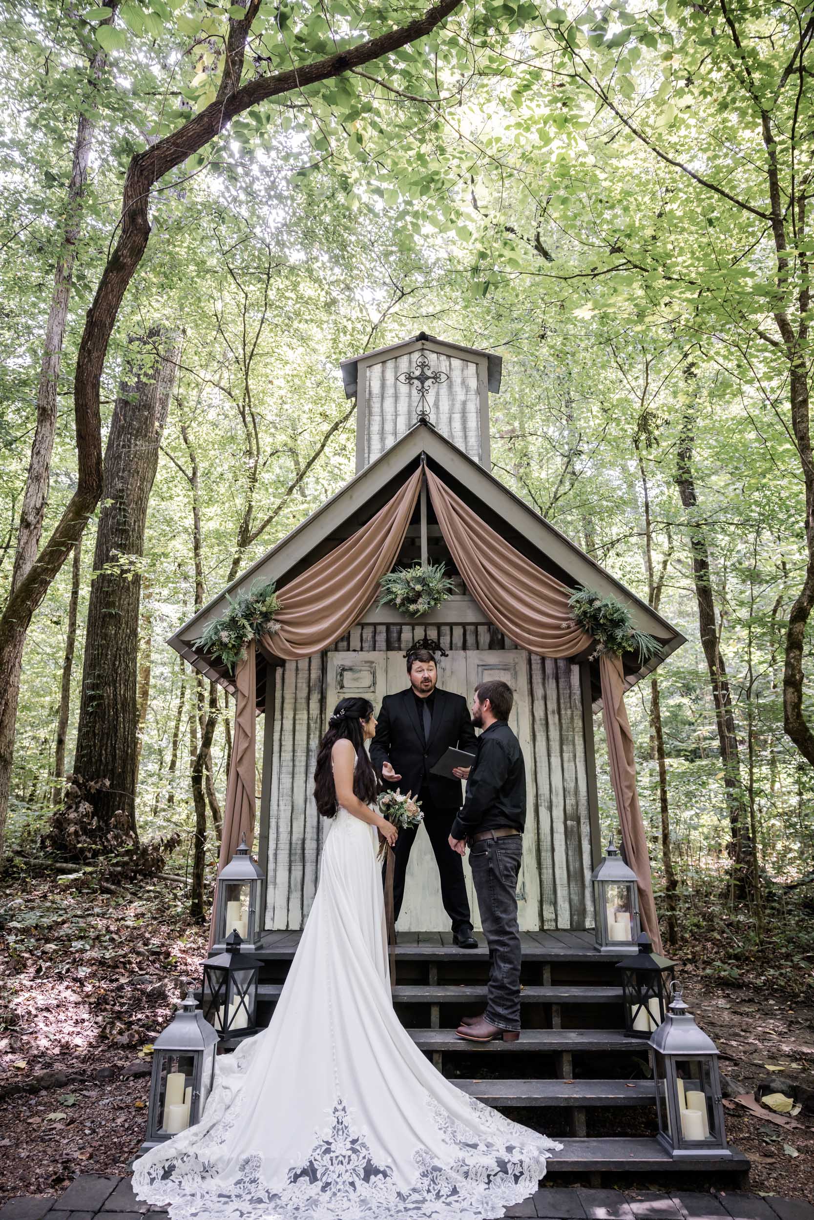 East Tennessee Wedding Chapel