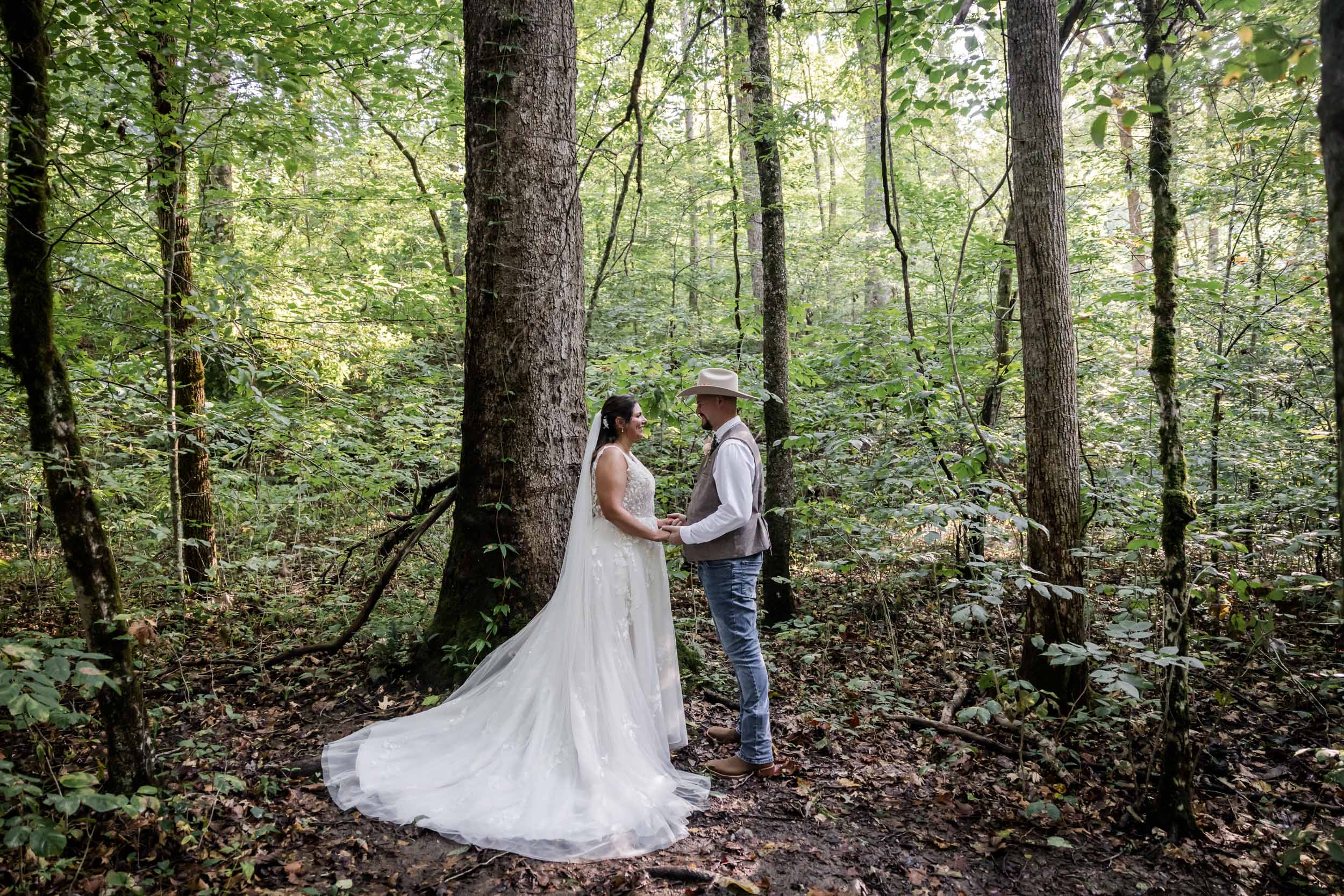 East Tennessee Wedding Photography 
