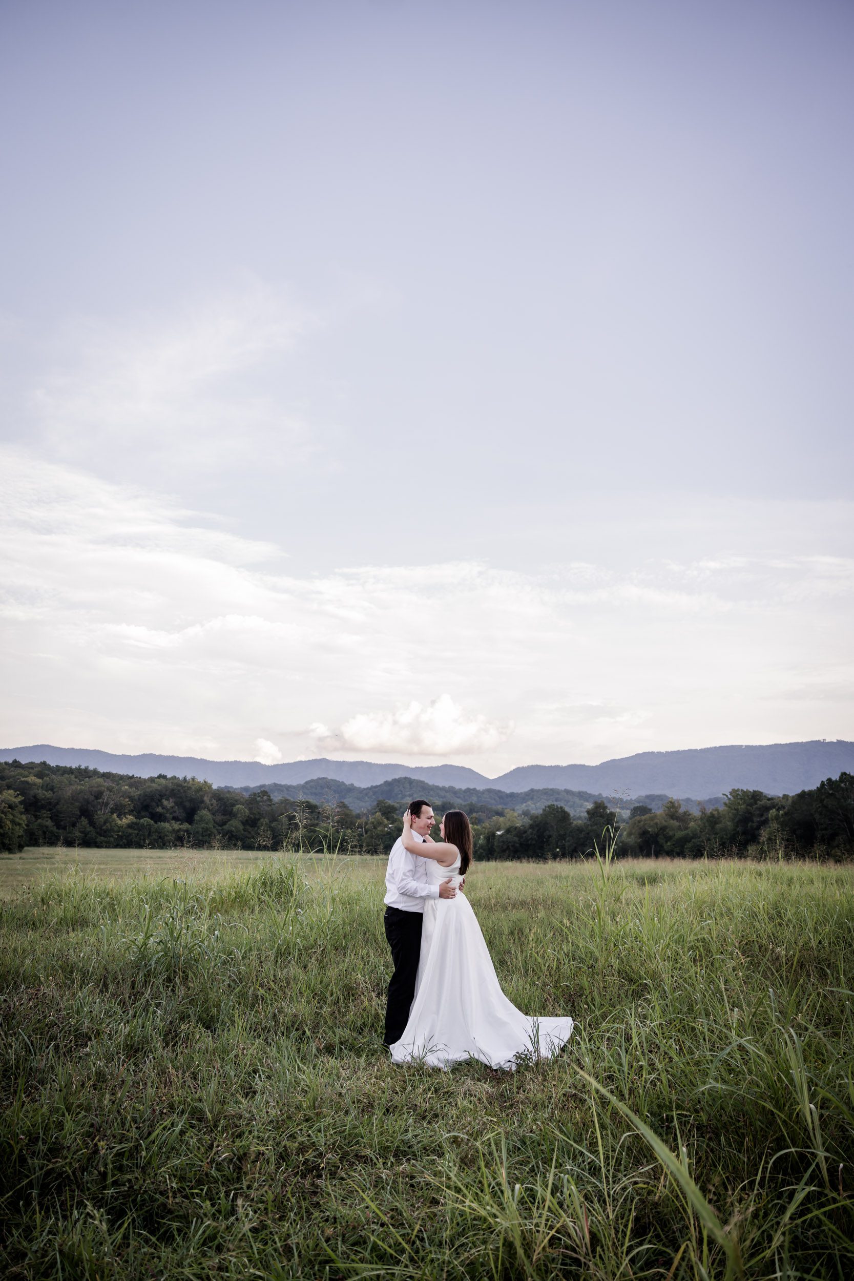 East Tennessee Bride and Groom 