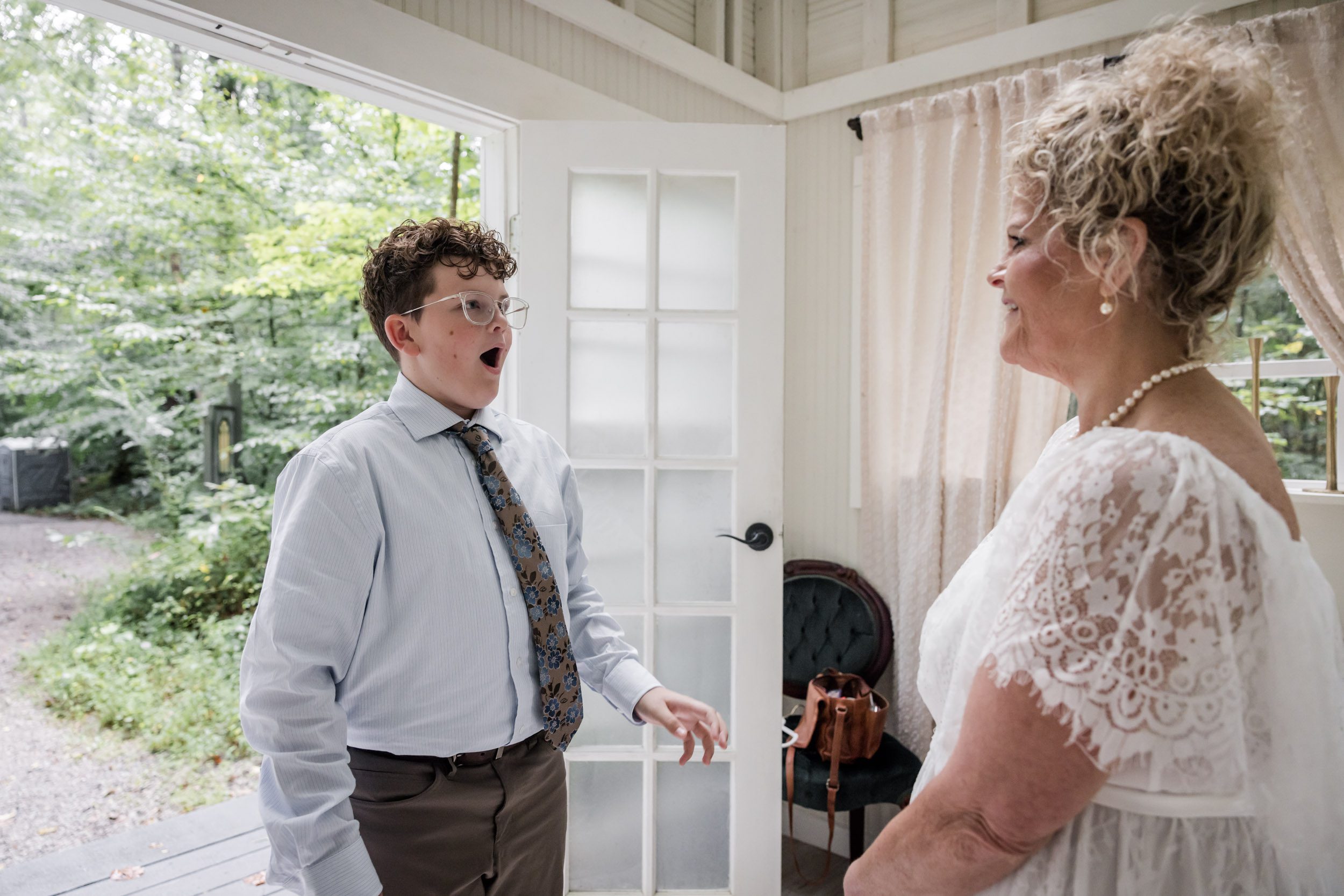 First Look Photo Ideas