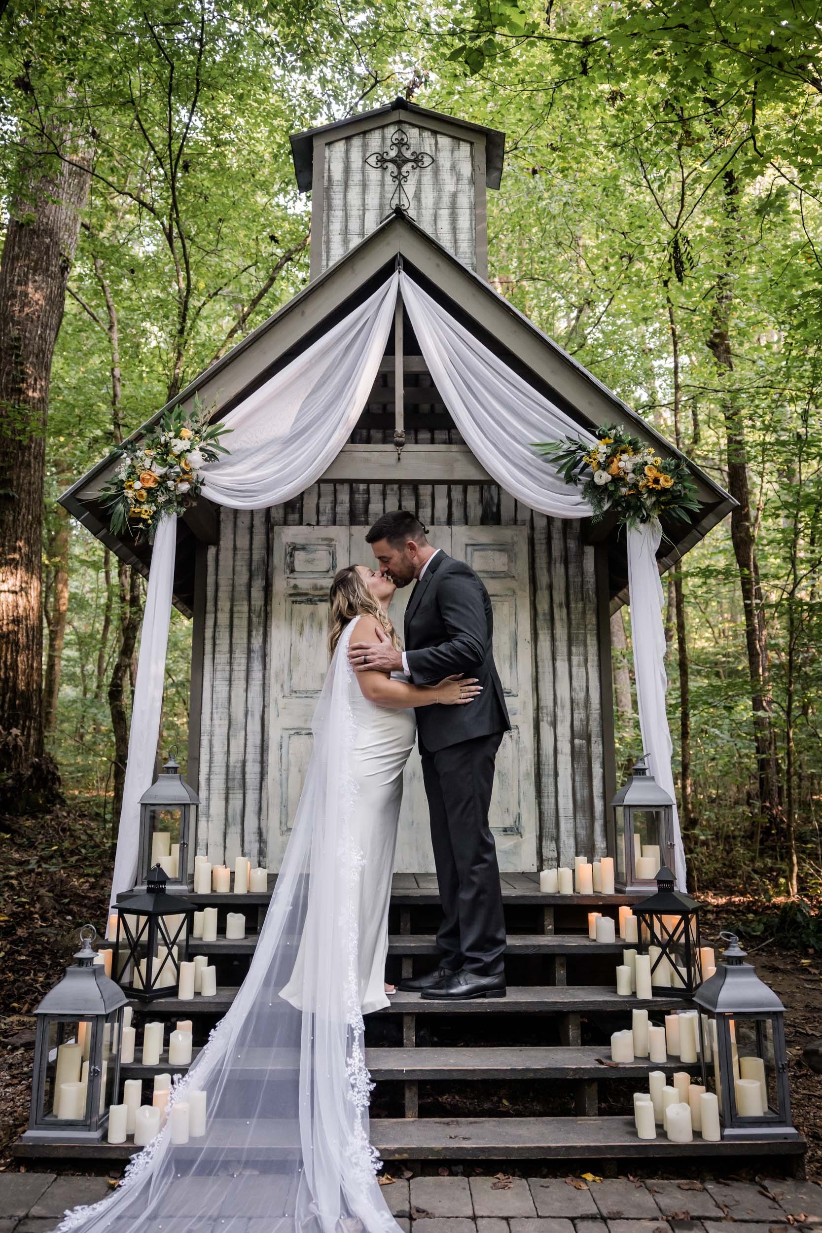 Smoky Mountain Wedding Photographer 
