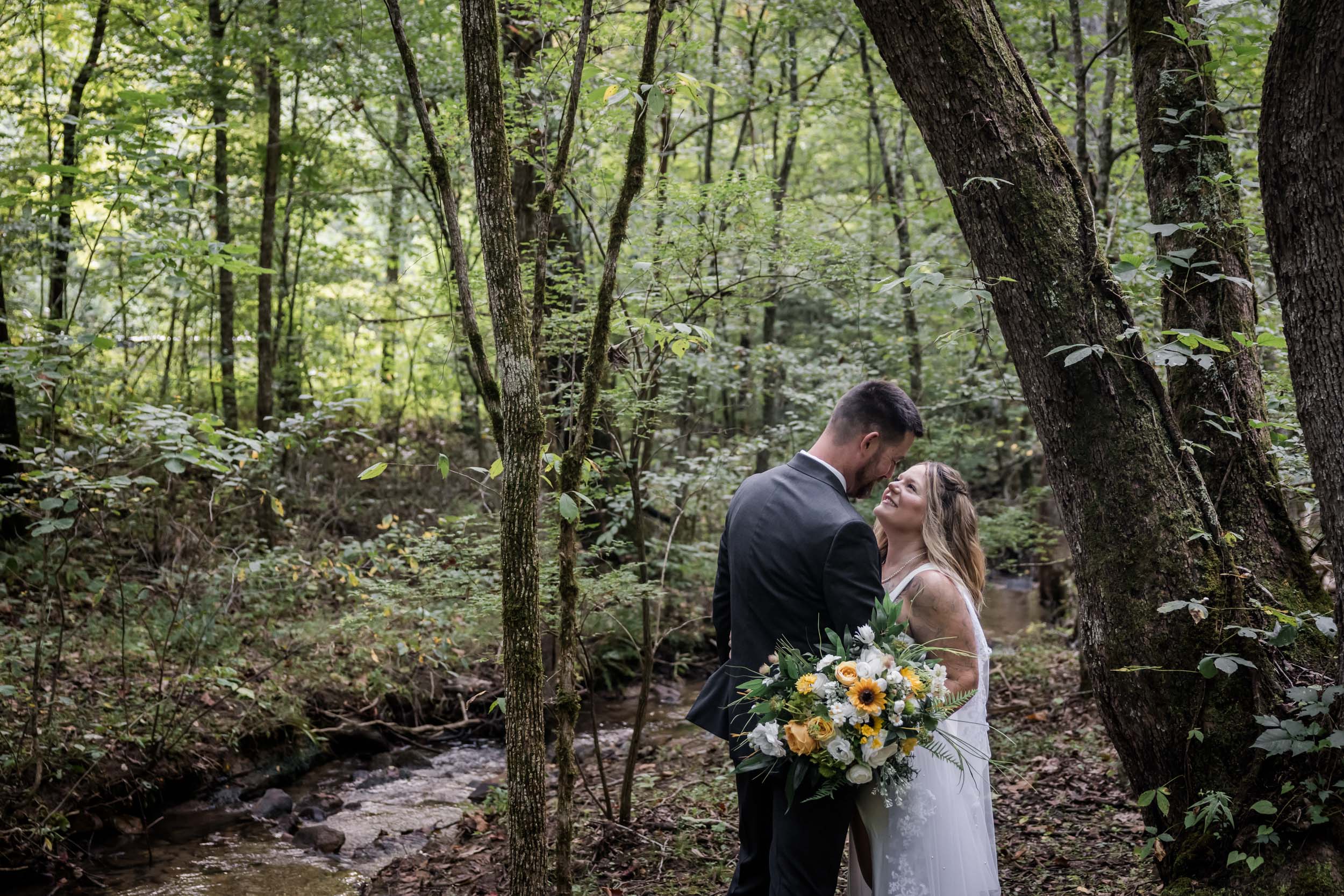 Little Wedding in the Woods 
