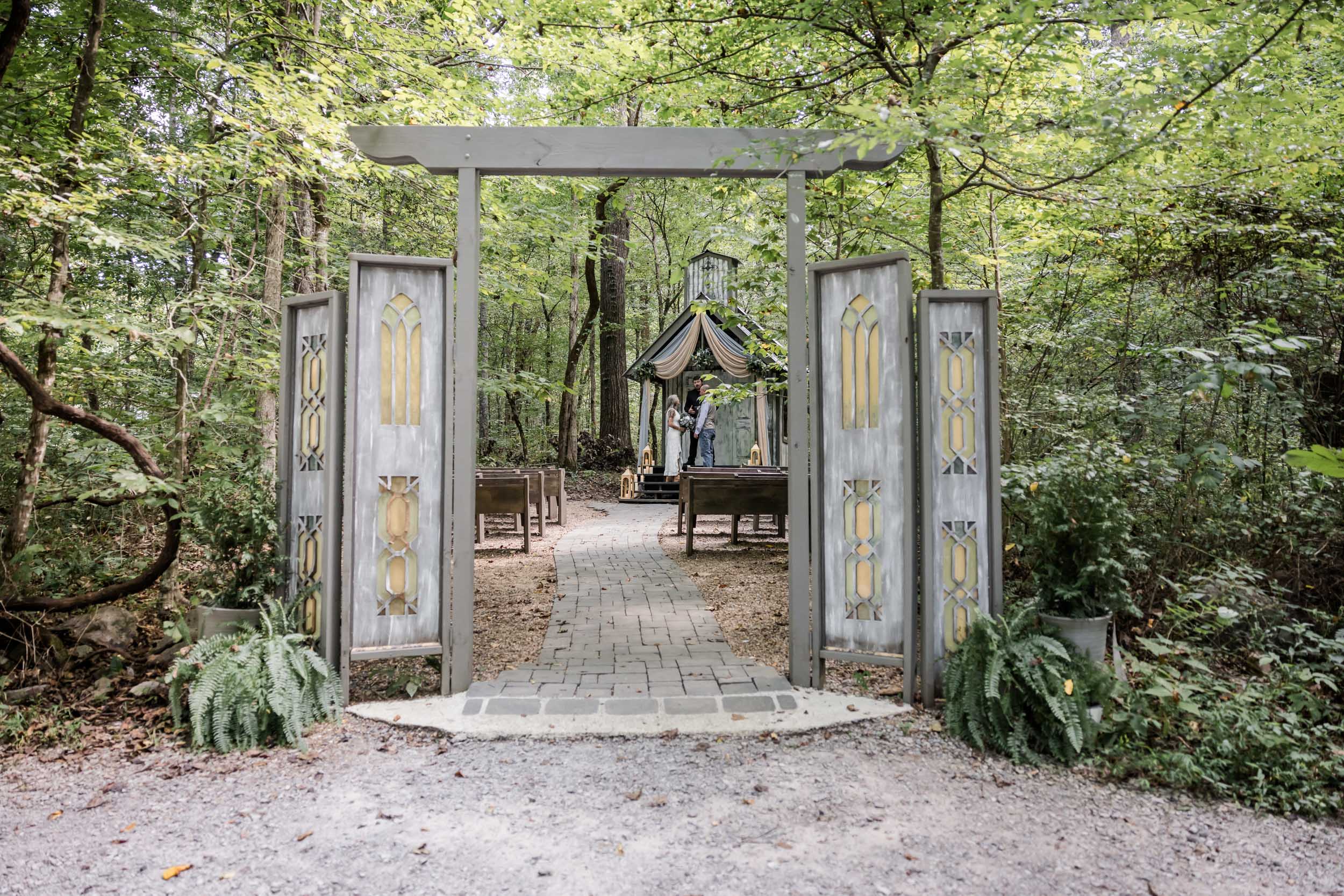 Relaxed Forest Wedding