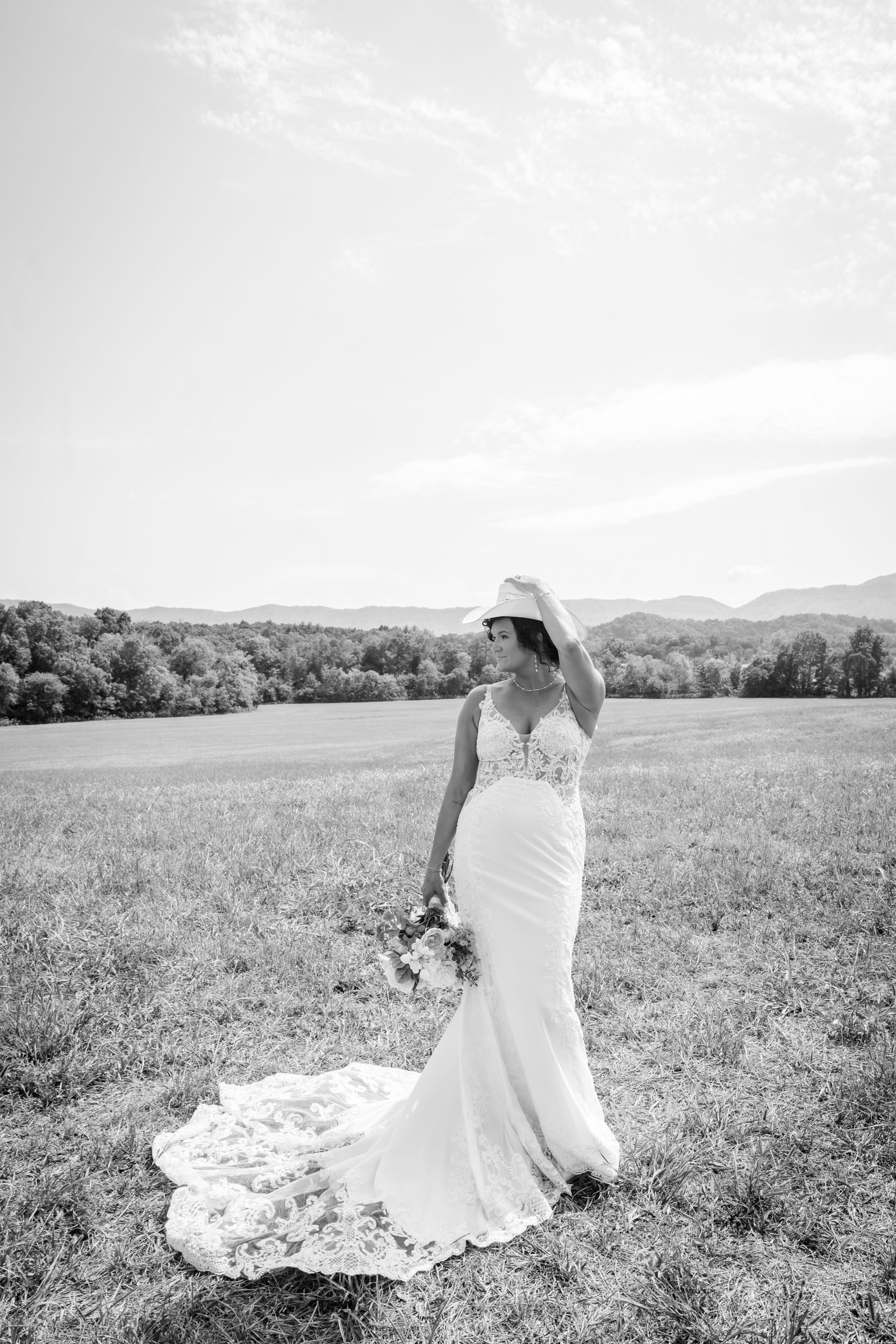 East Tennessee Bridal Photographer