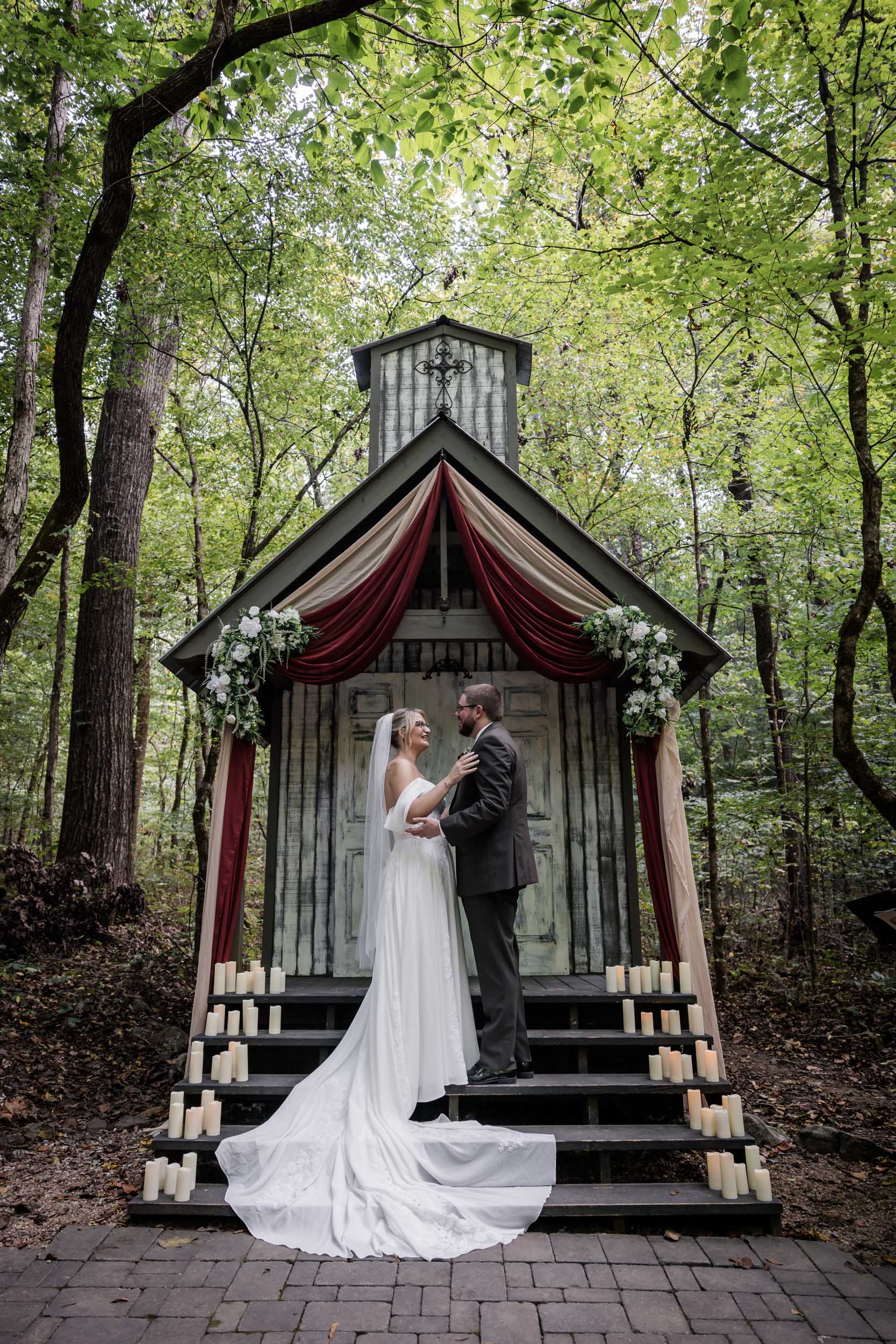 East Tennessee Micro Wedding Chapel
