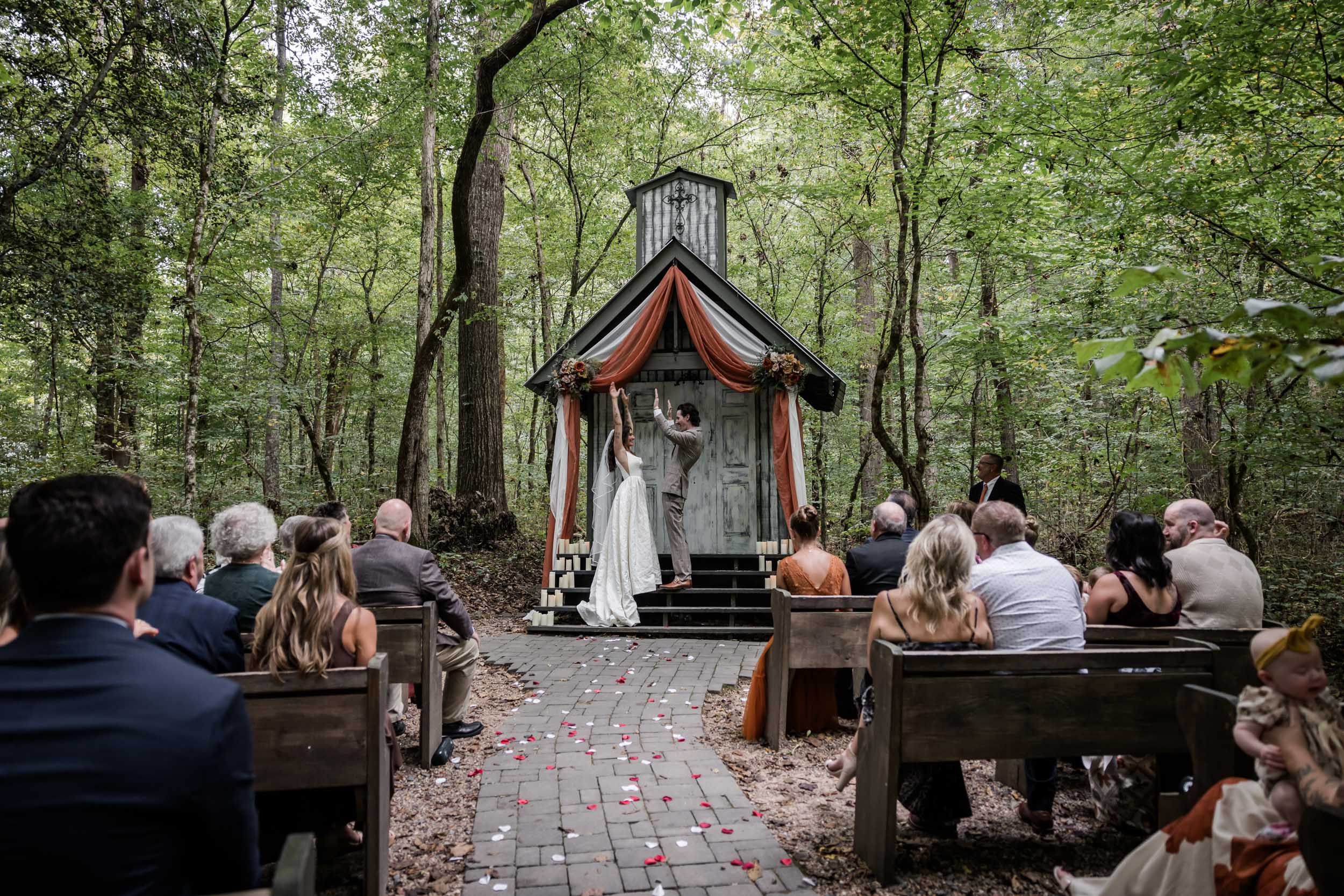 September Tennessee Micro Wedding