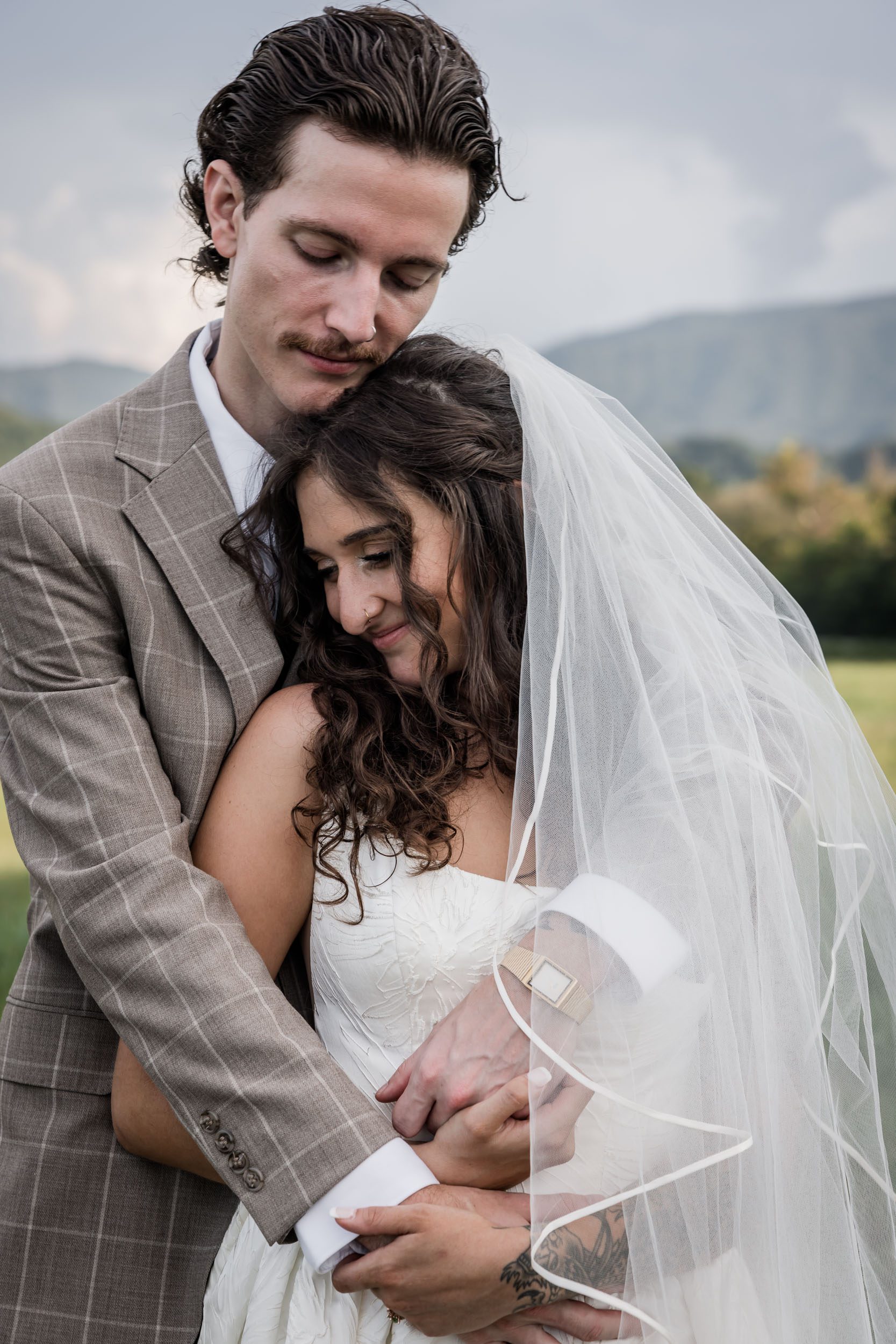 East Tennessee Wedding Photography