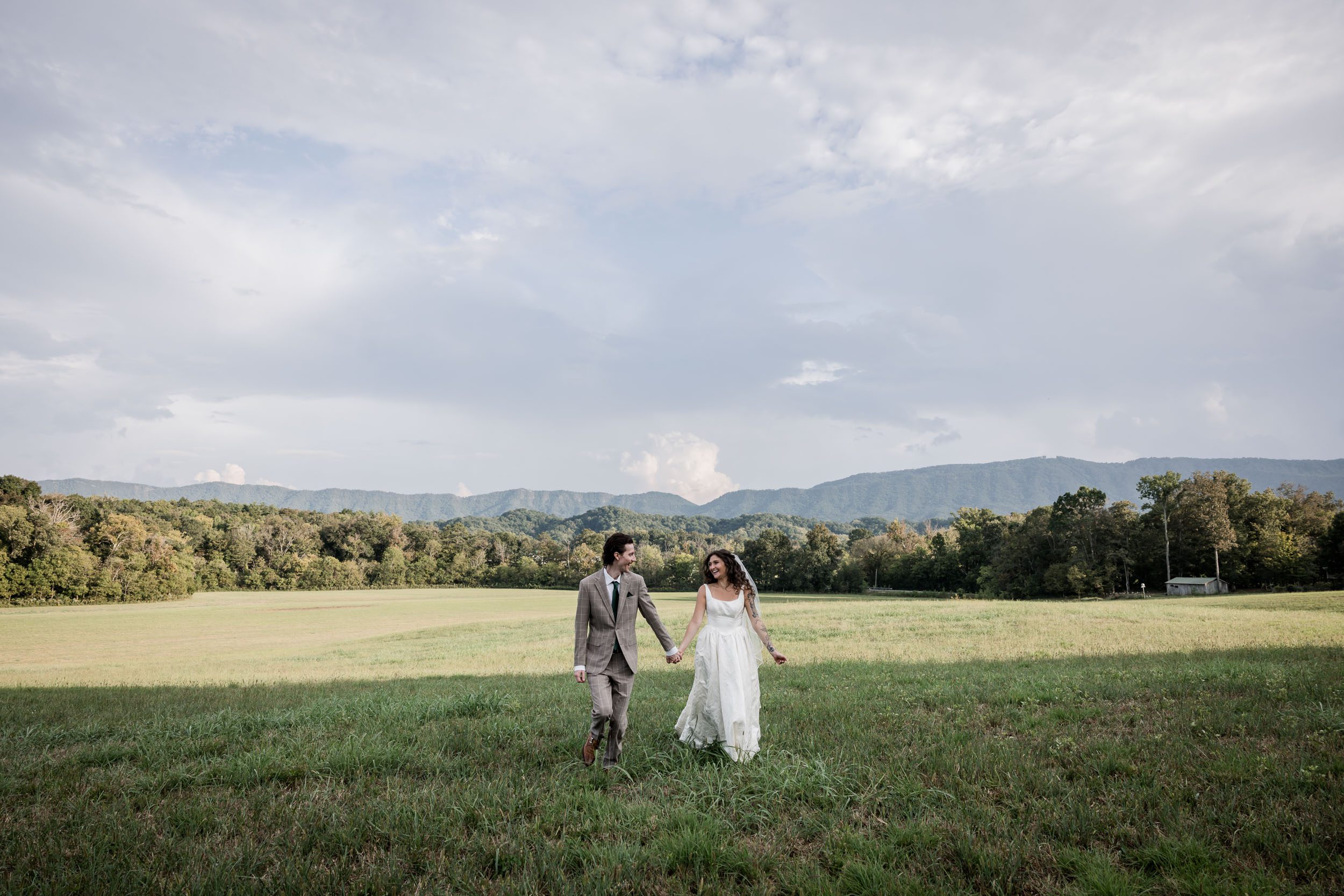September Tennessee Micro Wedding