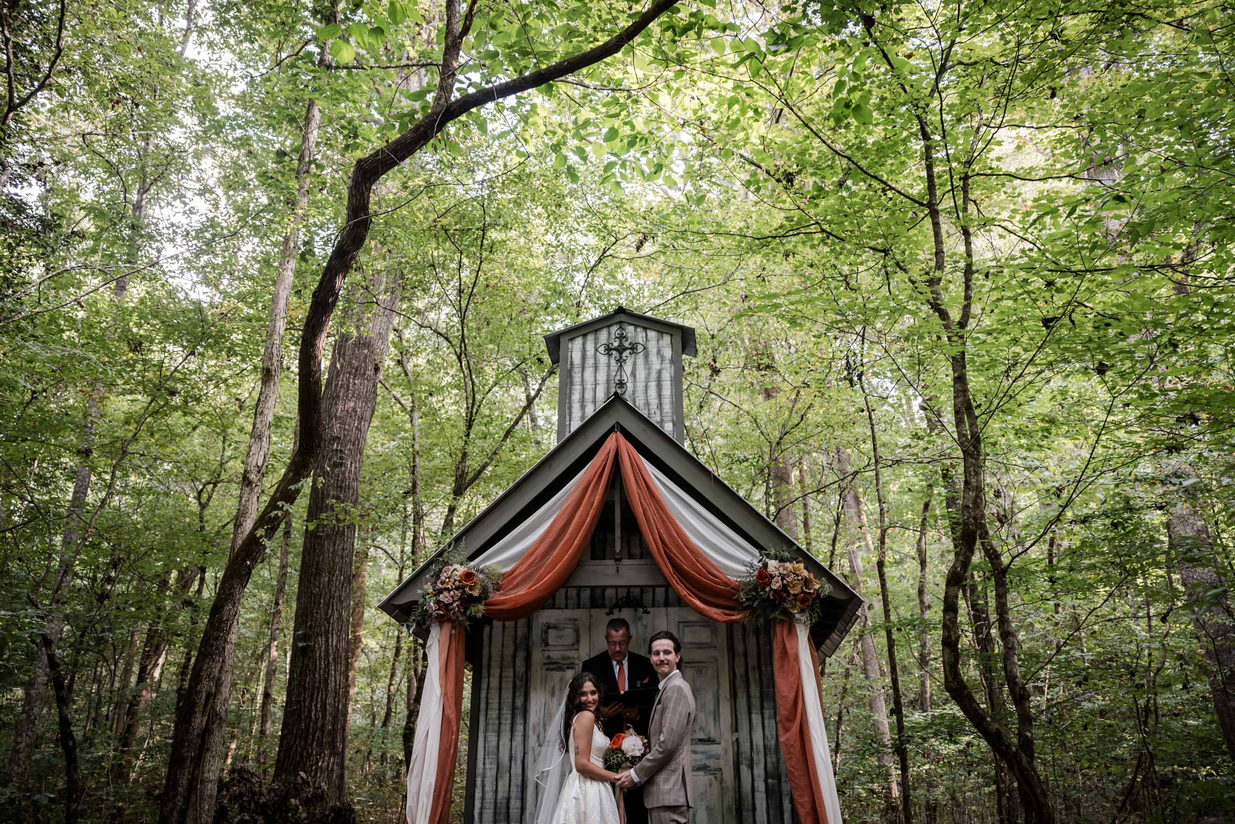 September Tennessee Micro Wedding
